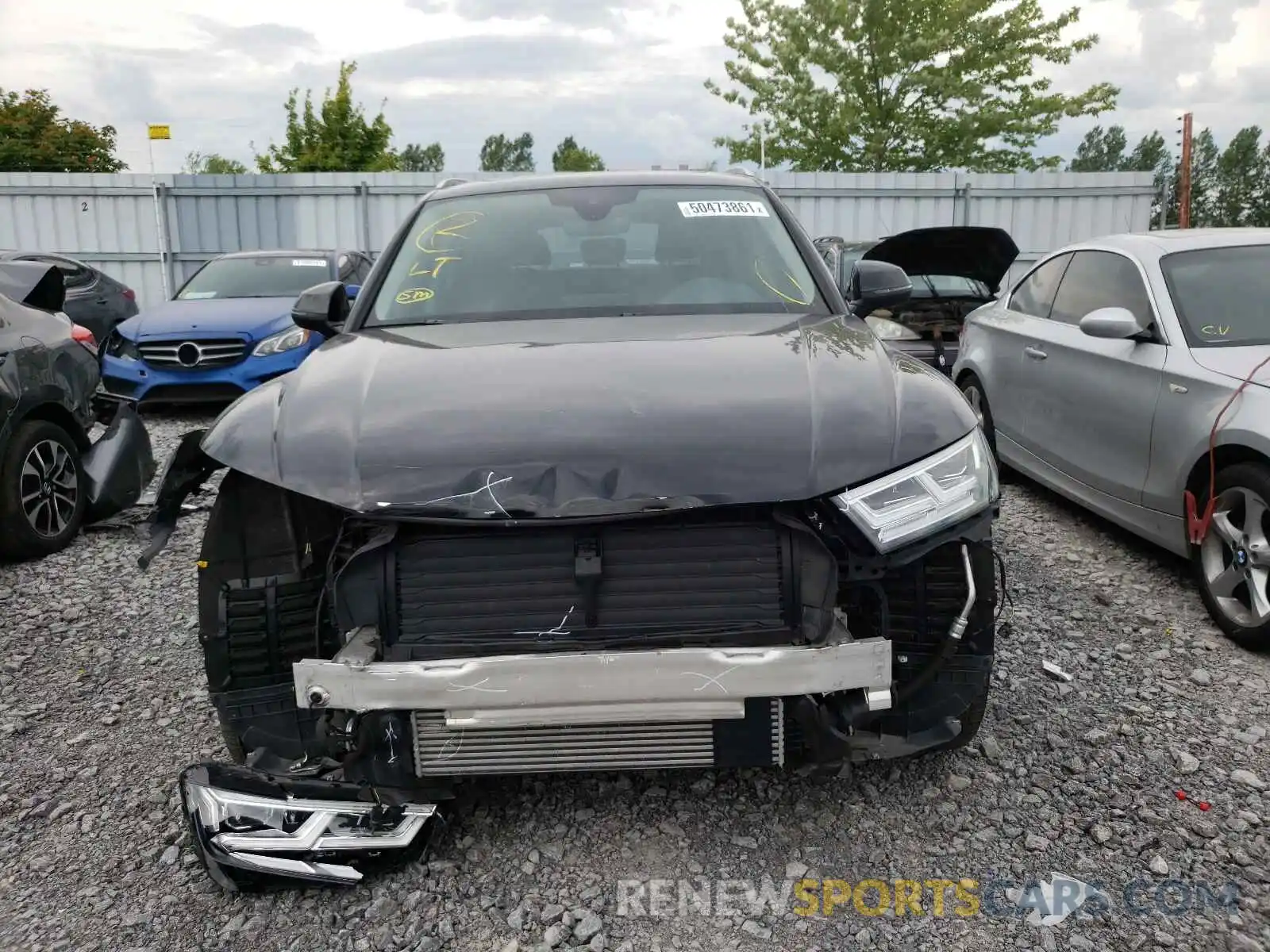 9 Photograph of a damaged car WA1BNAFYXL2011717 AUDI Q5 2020