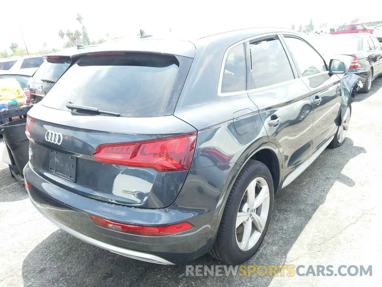 4 Фотография поврежденного автомобиля WA1BNAFYXL2013094 AUDI Q5 2020