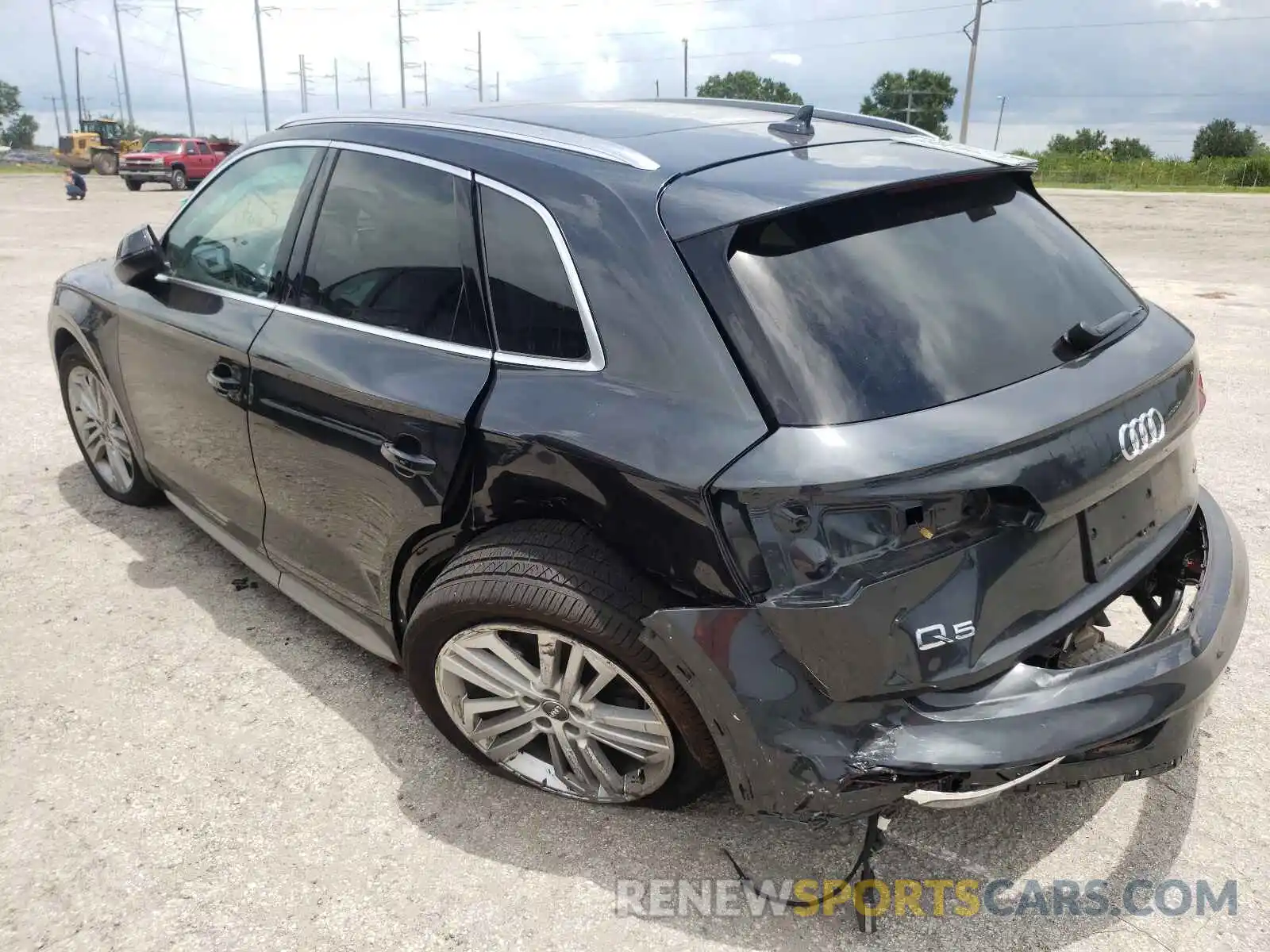 3 Photograph of a damaged car WA1BNAFYXL2018537 AUDI Q5 2020