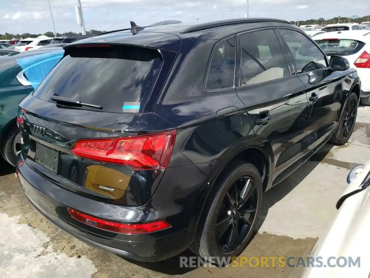 4 Photograph of a damaged car WA1BNAFYXL2036519 AUDI Q5 2020