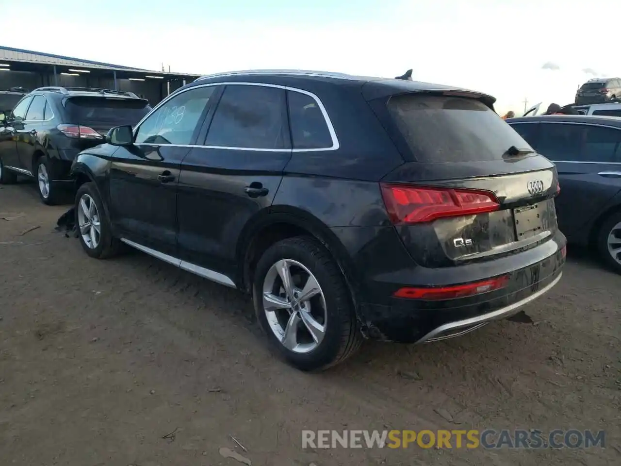 3 Фотография поврежденного автомобиля WA1BNAFYXL2038206 AUDI Q5 2020