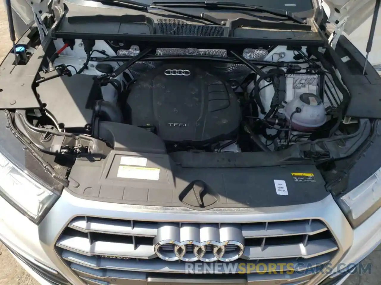 7 Фотография поврежденного автомобиля WA1BNAFYXL2041039 AUDI Q5 2020