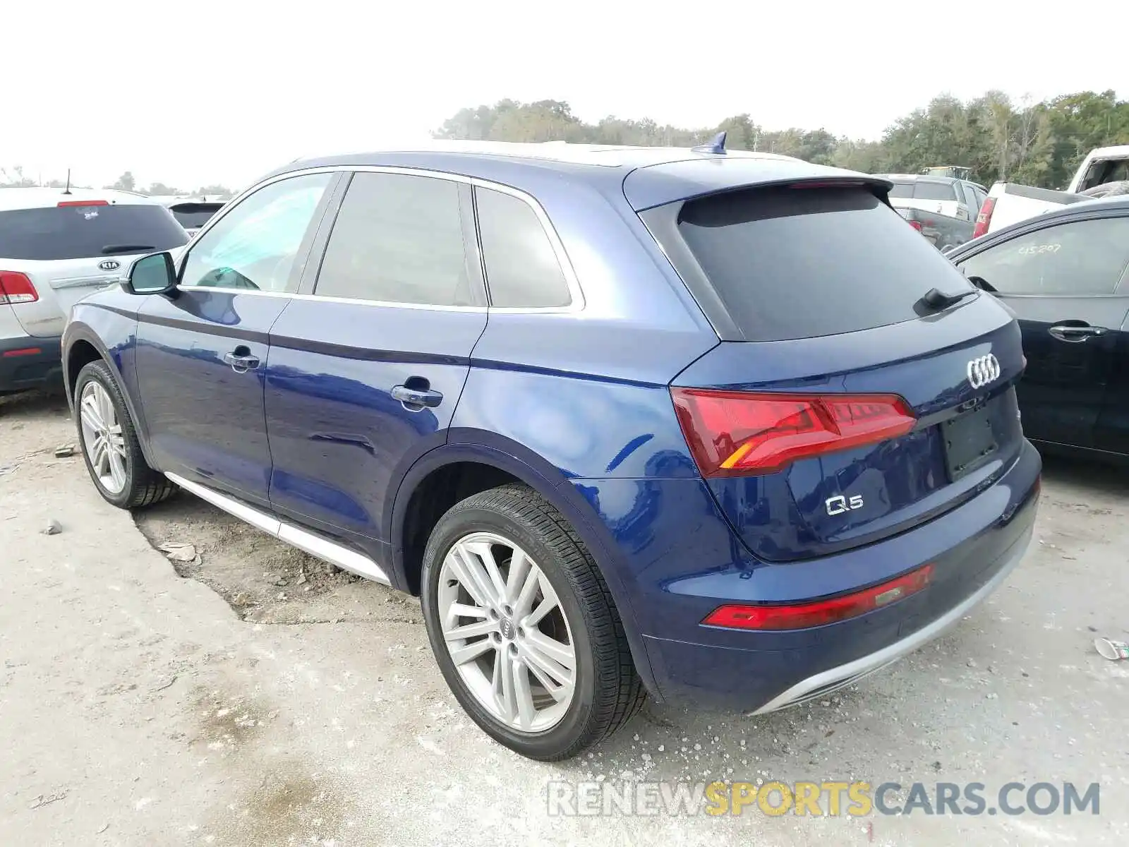 3 Фотография поврежденного автомобиля WA1BNAFYXL2053627 AUDI Q5 2020