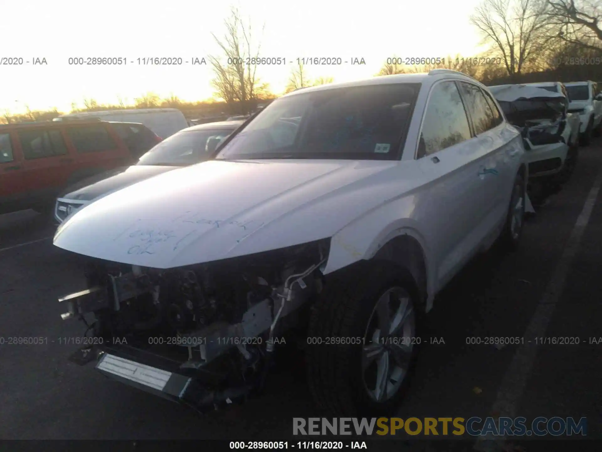 2 Фотография поврежденного автомобиля WA1BNAFYXL2054342 AUDI Q5 2020