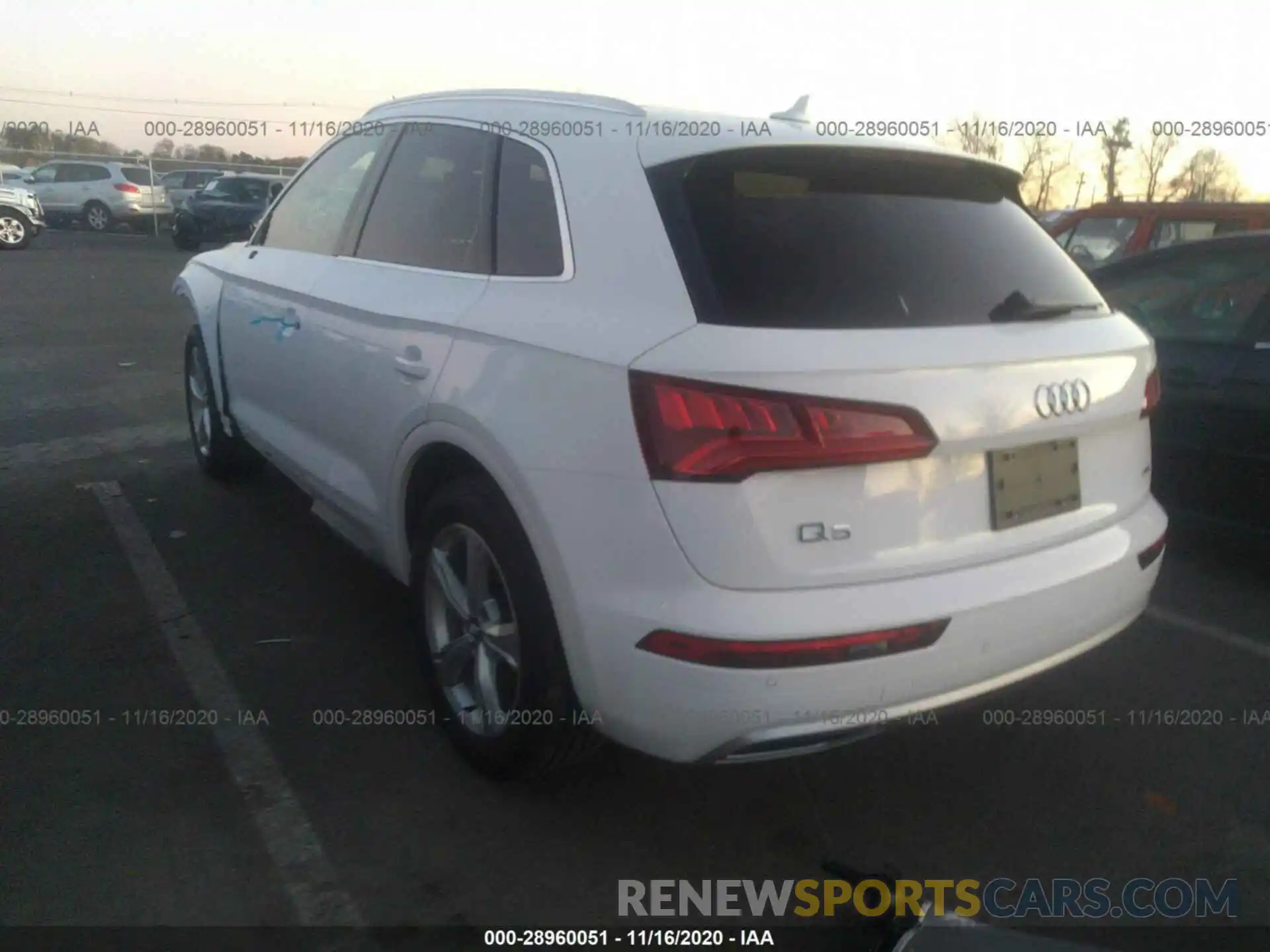 3 Фотография поврежденного автомобиля WA1BNAFYXL2054342 AUDI Q5 2020