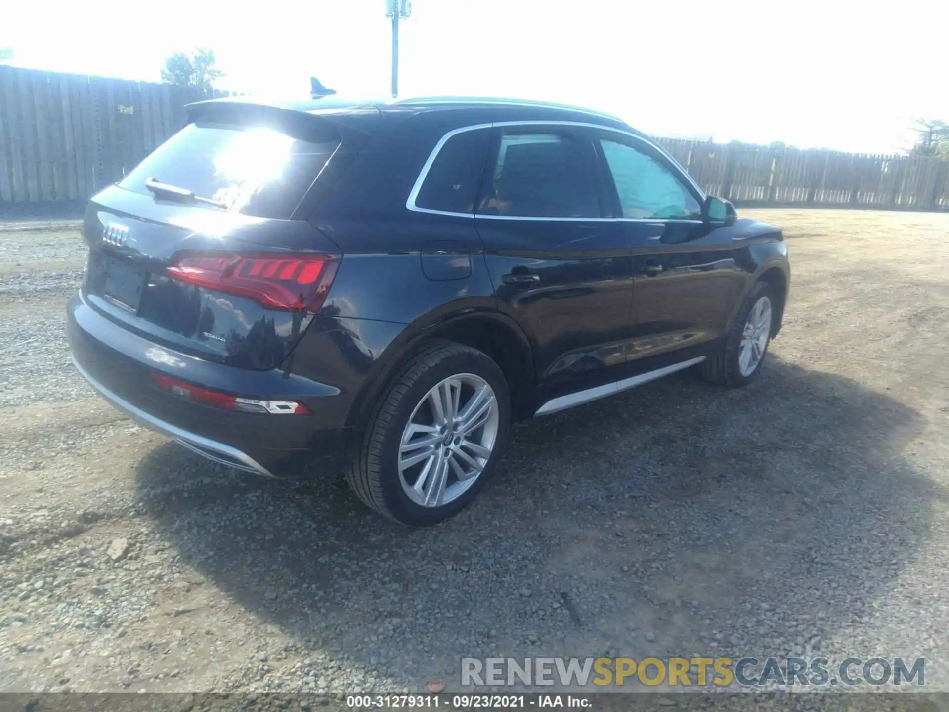 4 Photograph of a damaged car WA1BNAFYXL2058200 AUDI Q5 2020