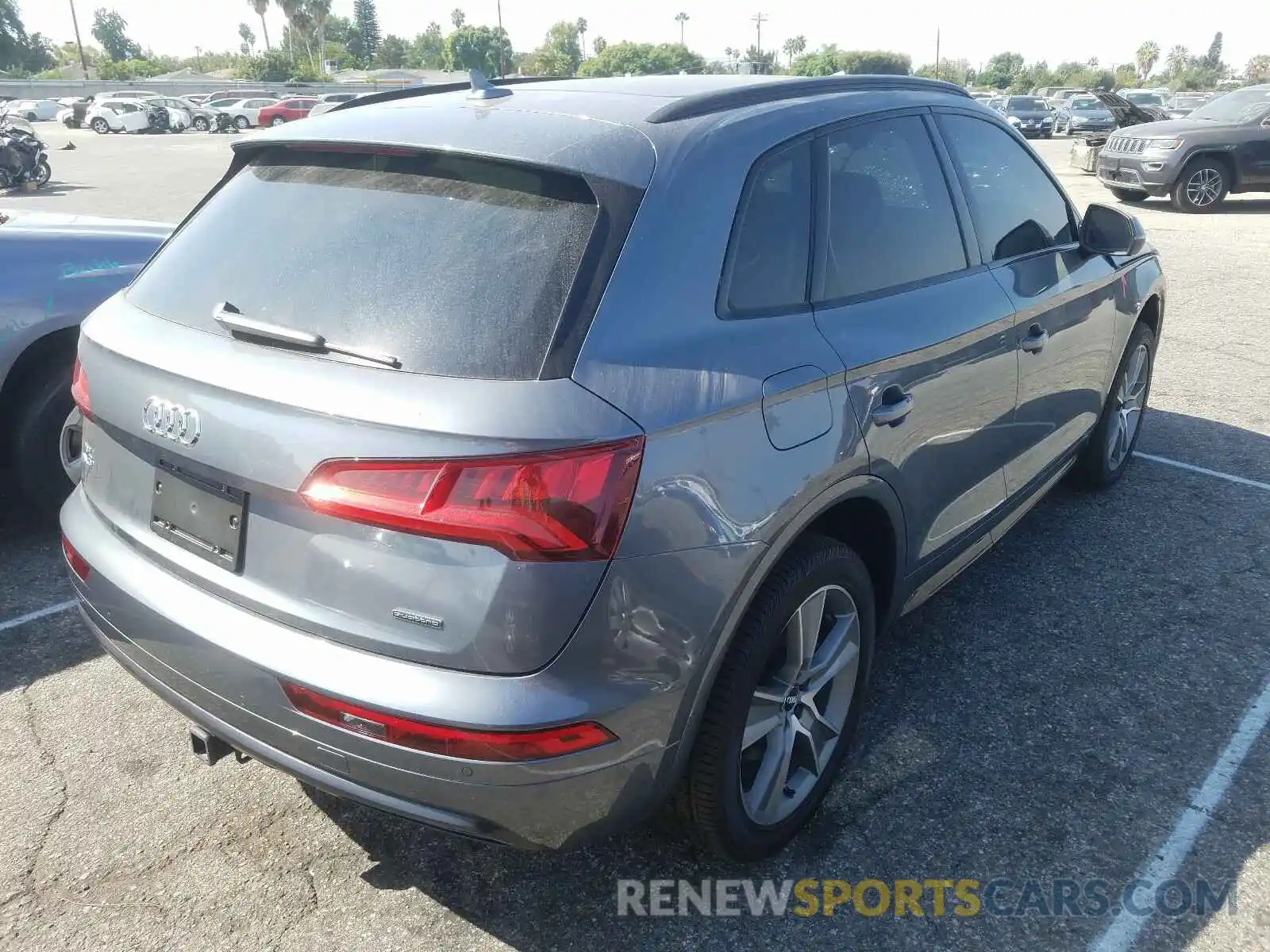 4 Photograph of a damaged car WA1BNAFYXL2063669 AUDI Q5 2020