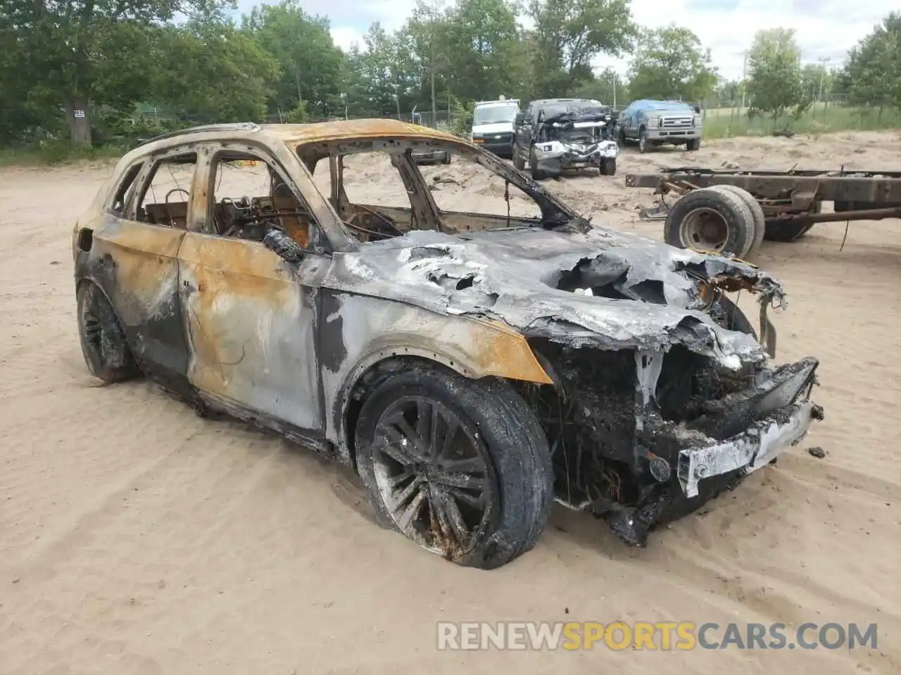 1 Photograph of a damaged car WA1BNBFY5L2022792 AUDI Q5 2020