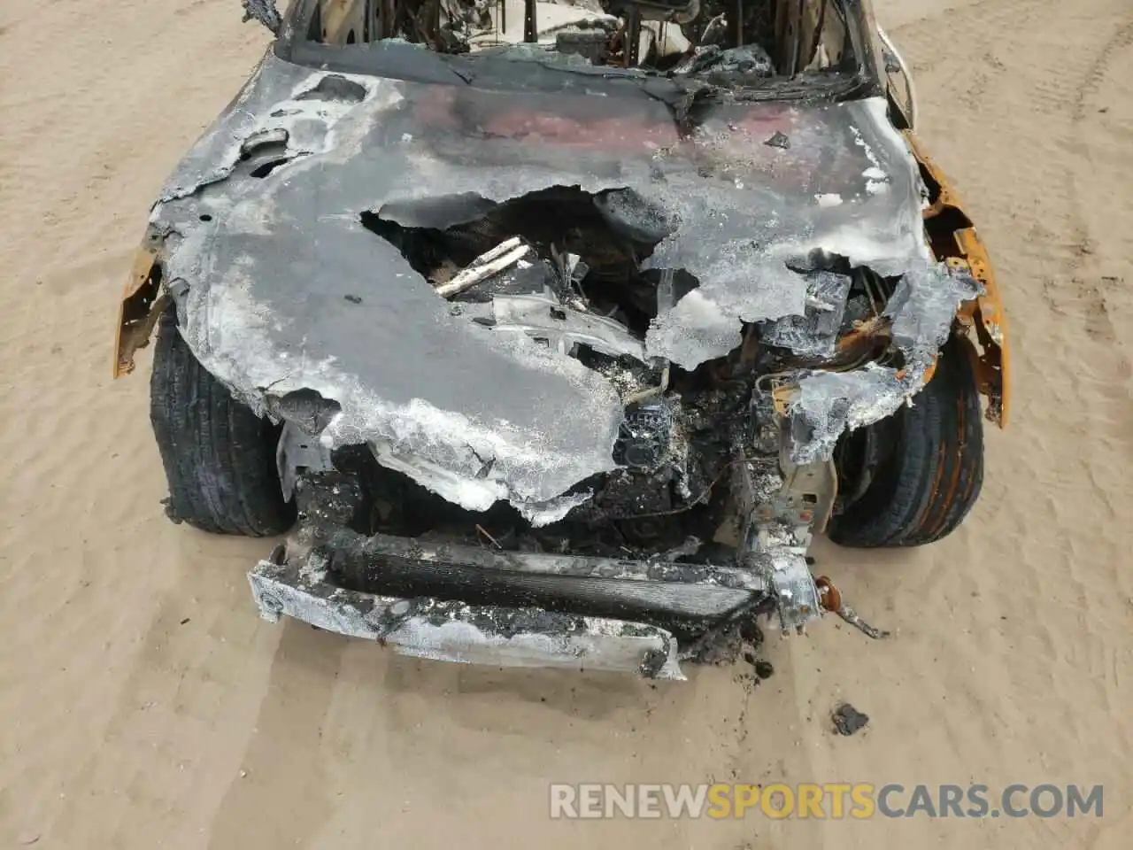 7 Photograph of a damaged car WA1BNBFY5L2022792 AUDI Q5 2020