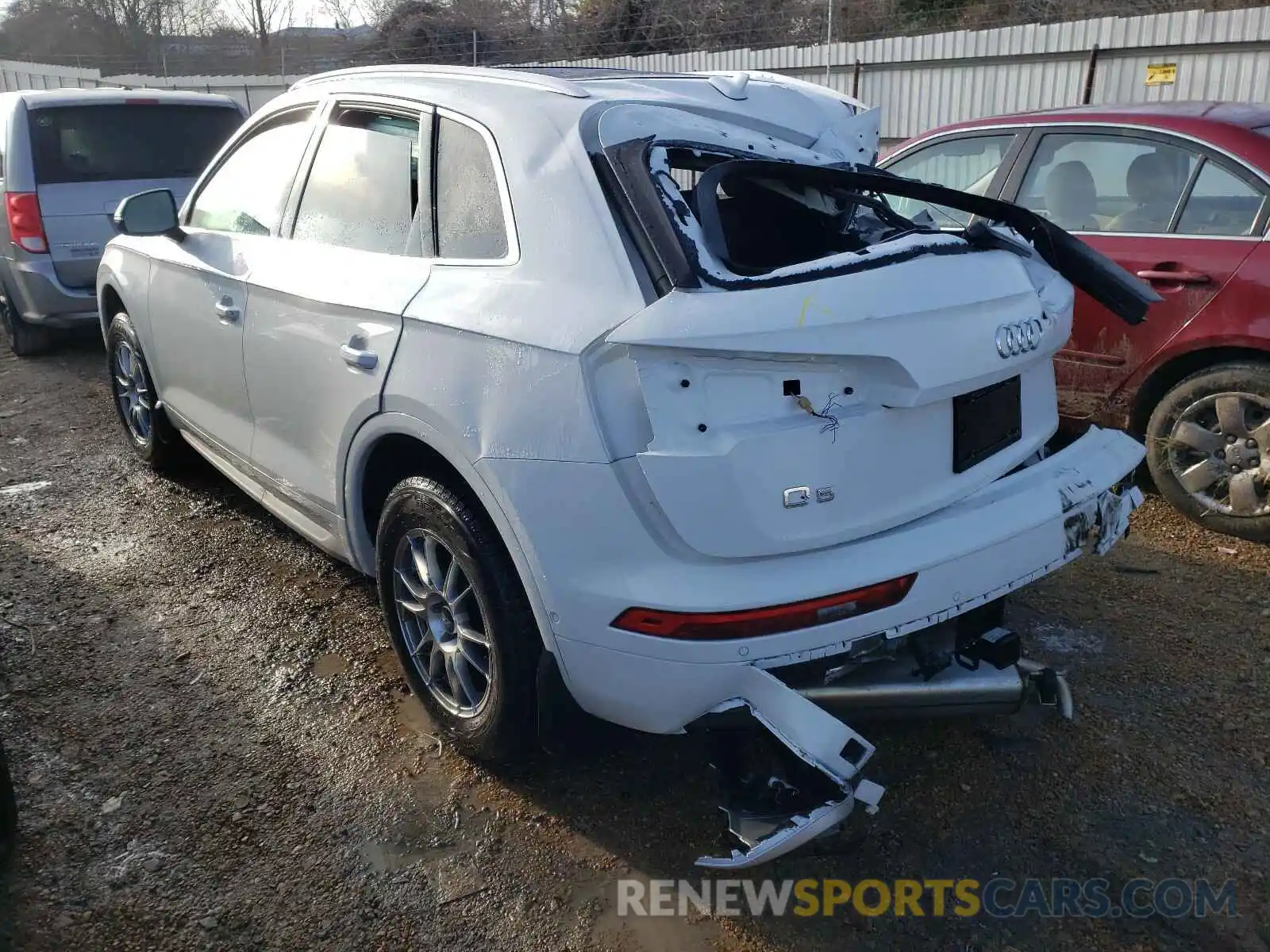 3 Photograph of a damaged car WA1CNAFY1L2067355 AUDI Q5 2020