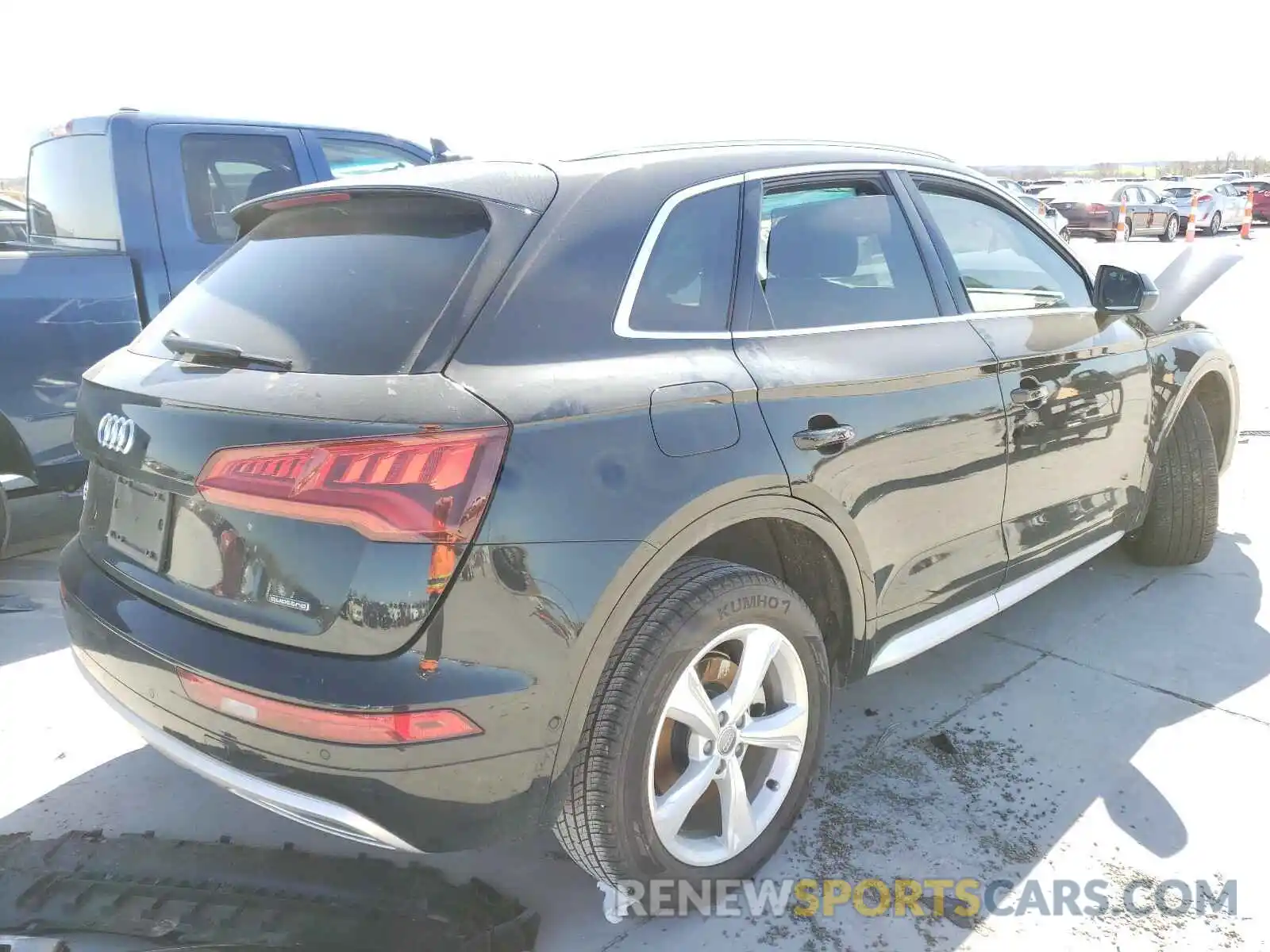 4 Фотография поврежденного автомобиля WA1CNAFY1L2081708 AUDI Q5 2020