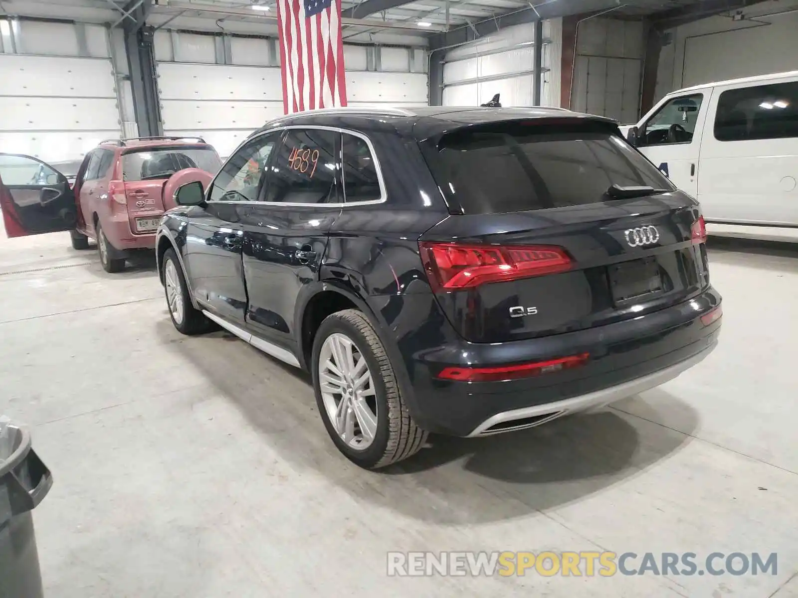 3 Фотография поврежденного автомобиля WA1CNAFY2L2003941 AUDI Q5 2020