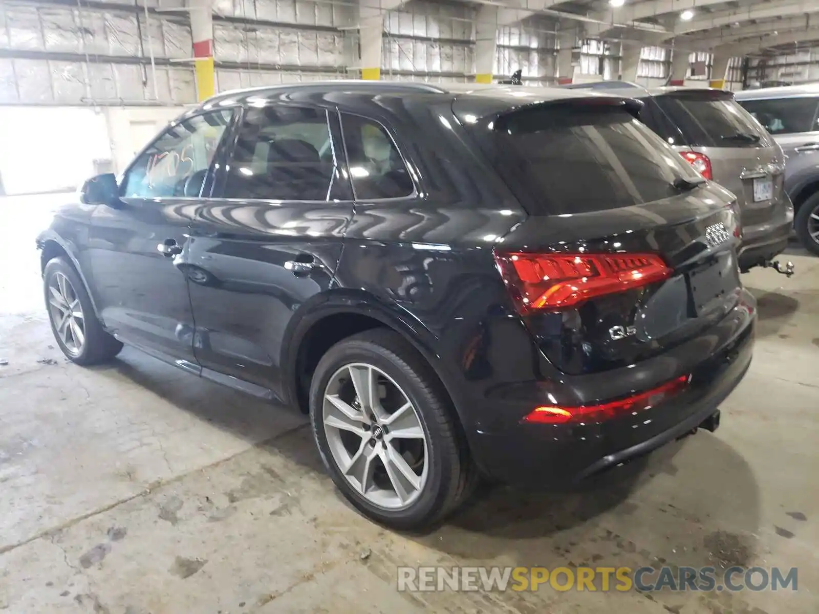 3 Фотография поврежденного автомобиля WA1CNAFY5L2055578 AUDI Q5 2020