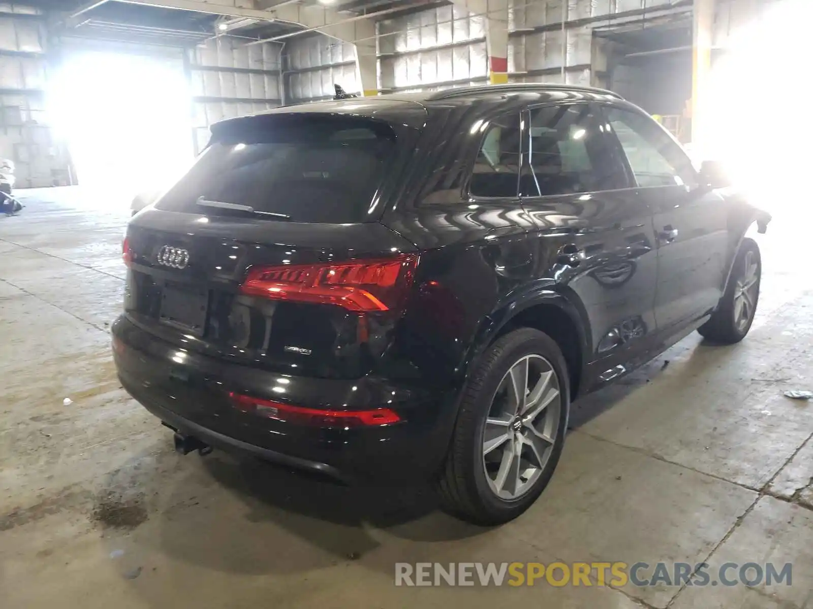 4 Photograph of a damaged car WA1CNAFY5L2055578 AUDI Q5 2020