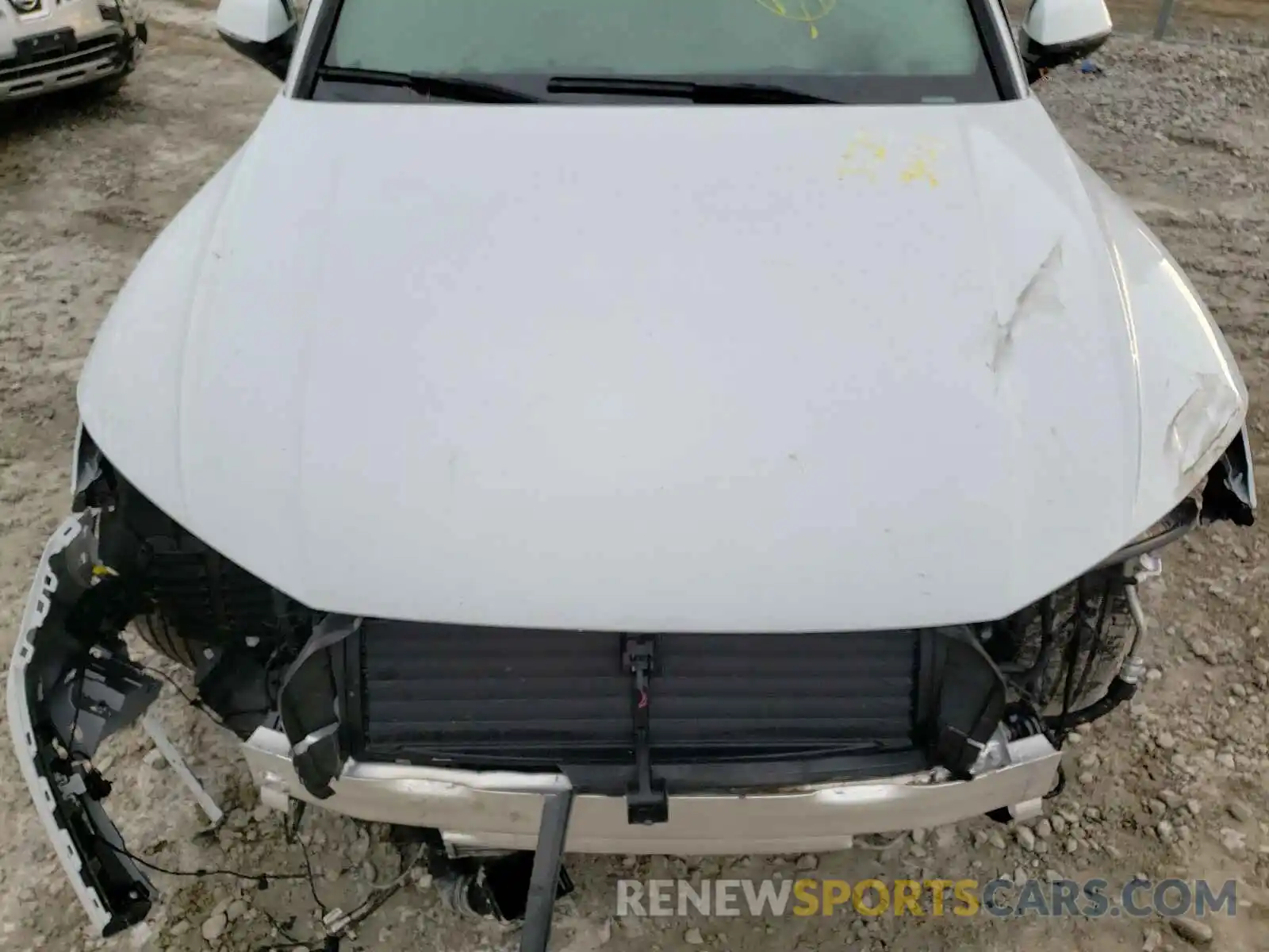 7 Photograph of a damaged car WA1CNAFY5L2098009 AUDI Q5 2020