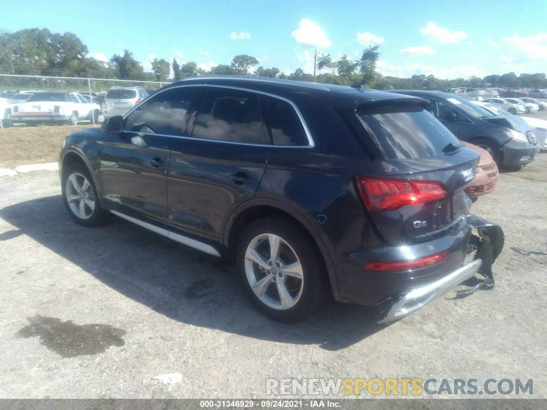 3 Photograph of a damaged car WA1CNAFY5L2099869 AUDI Q5 2020