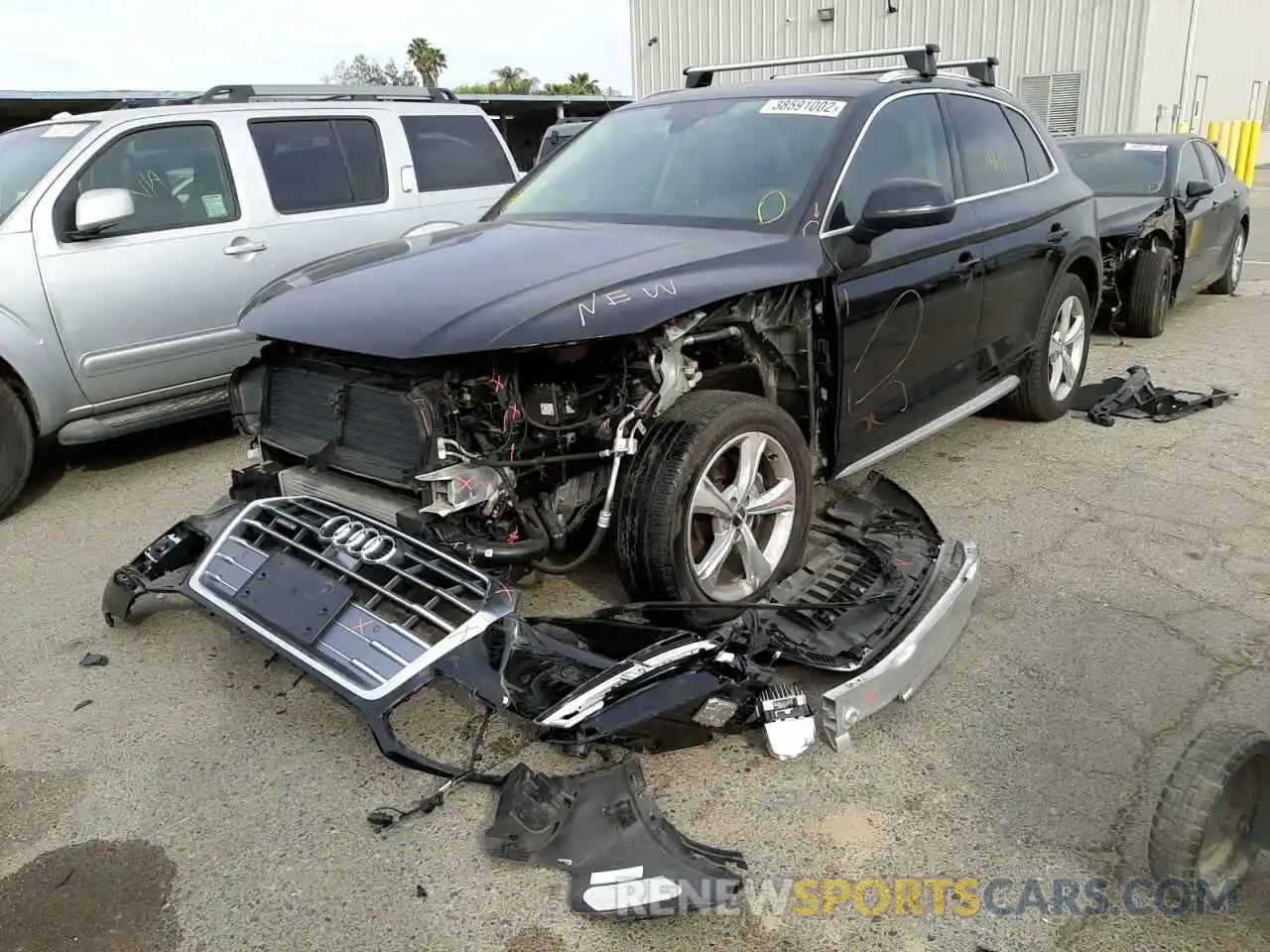 2 Photograph of a damaged car WA1CNAFY6L2113956 AUDI Q5 2020