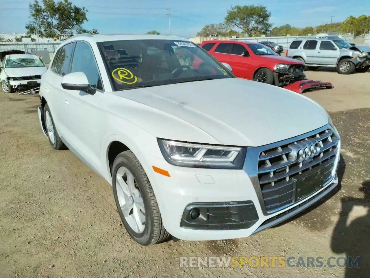 1 Photograph of a damaged car WA1CNAFY9L2098109 AUDI Q5 2020