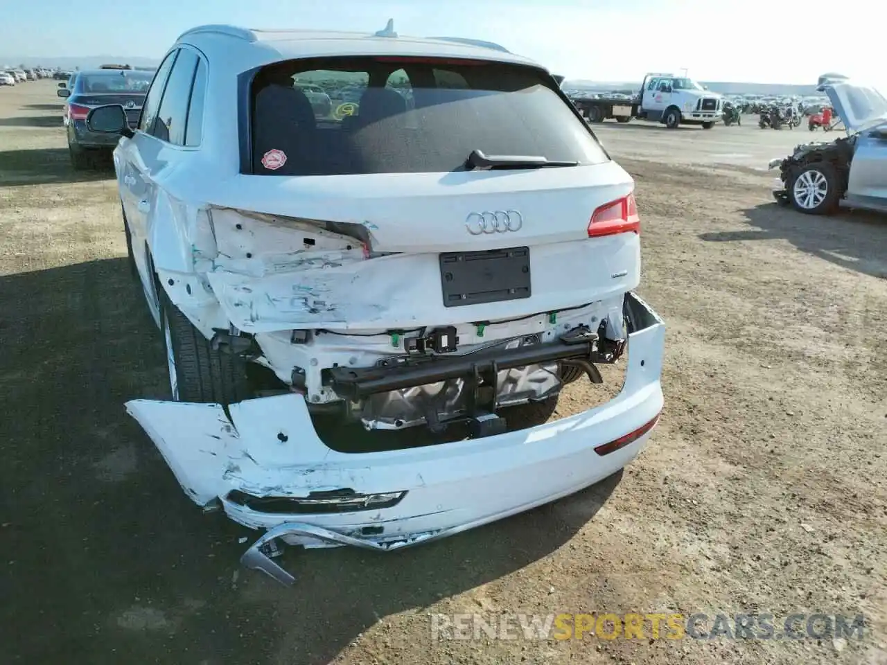 9 Photograph of a damaged car WA1CNAFY9L2098109 AUDI Q5 2020