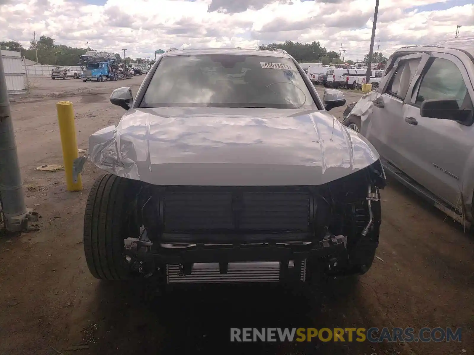 9 Photograph of a damaged car WA1CNAFY9L2102918 AUDI Q5 2020