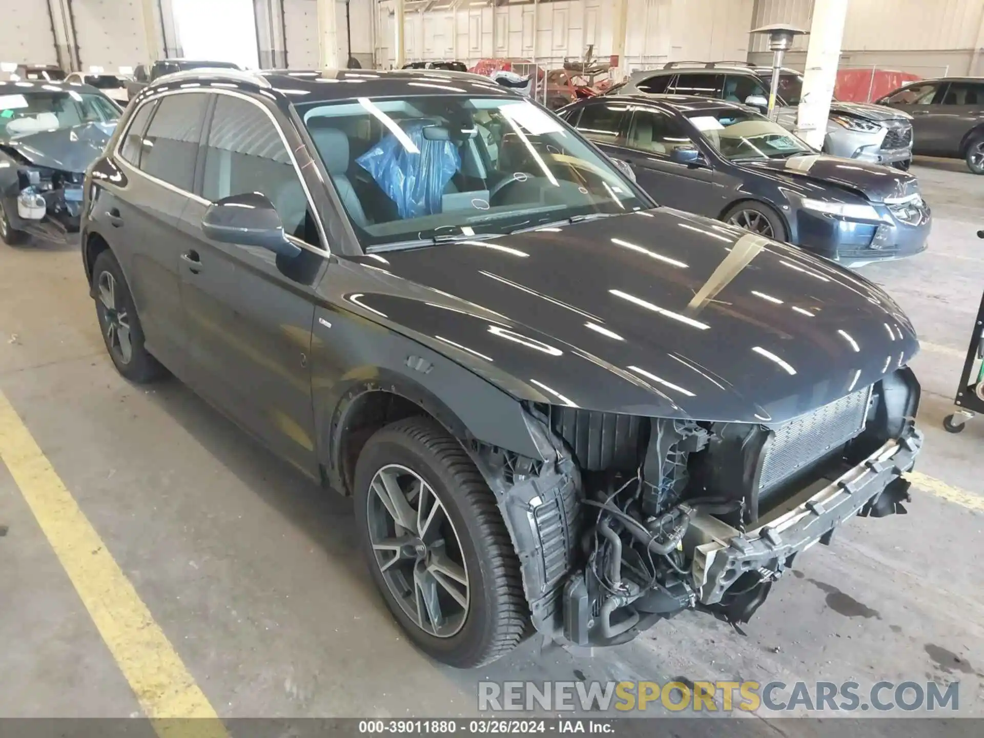 1 Photograph of a damaged car WA1E2AFY2L2046094 AUDI Q5 2020