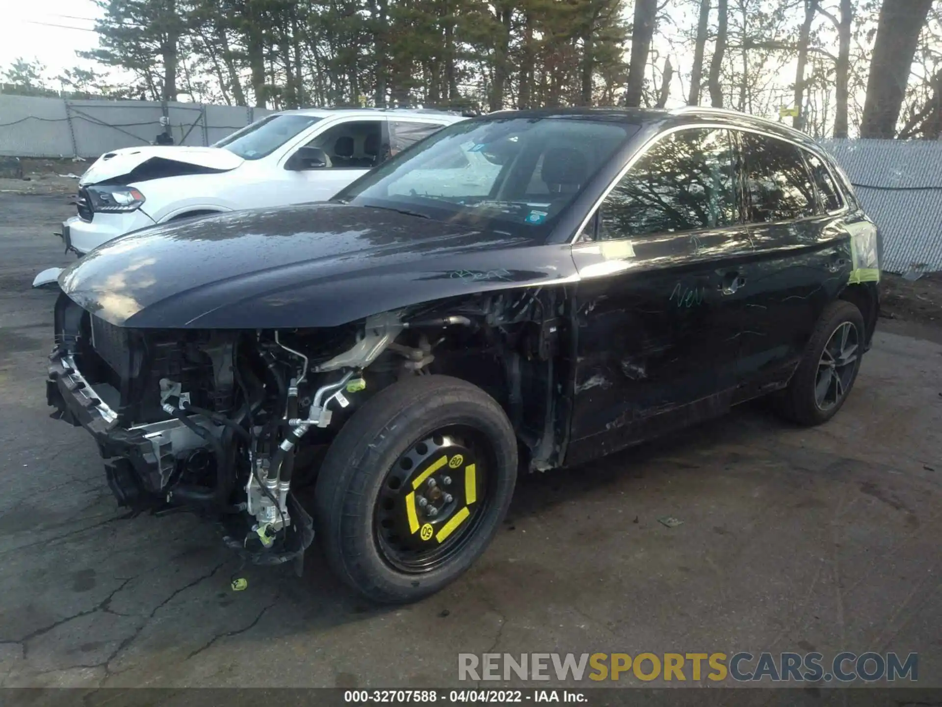 2 Photograph of a damaged car WA1E2AFY3L2087172 AUDI Q5 2020