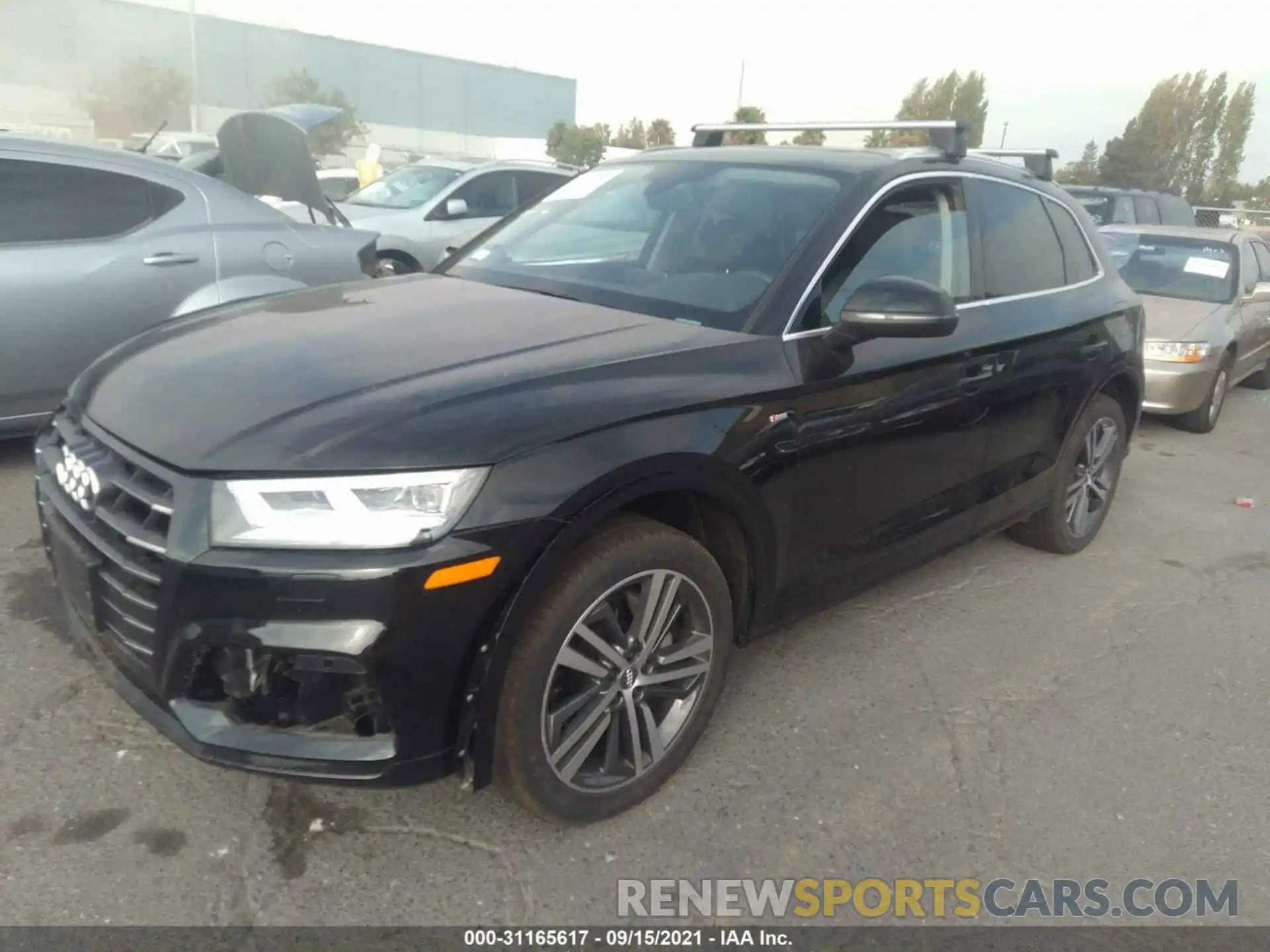 2 Photograph of a damaged car WA1E2AFY4L2047618 AUDI Q5 2020