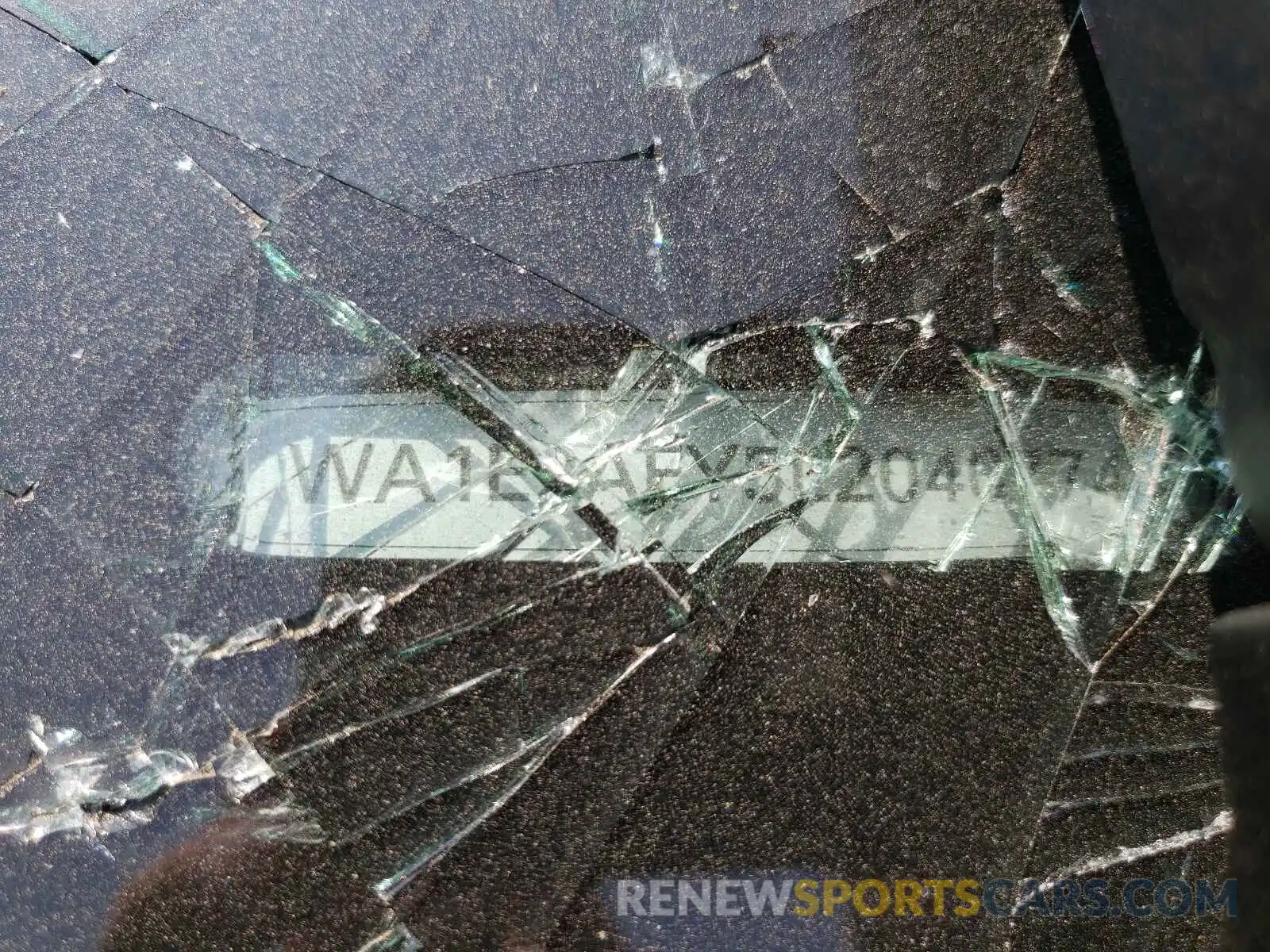 10 Photograph of a damaged car WA1E2AFY5L2040774 AUDI Q5 2020