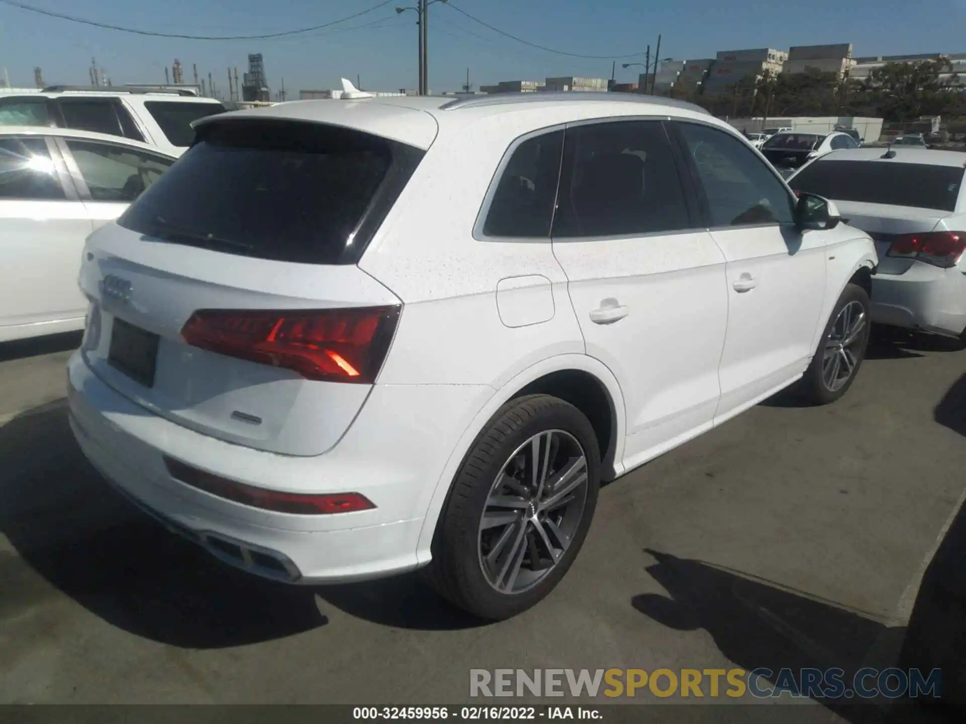 4 Фотография поврежденного автомобиля WA1E2AFY6L2105759 AUDI Q5 2020