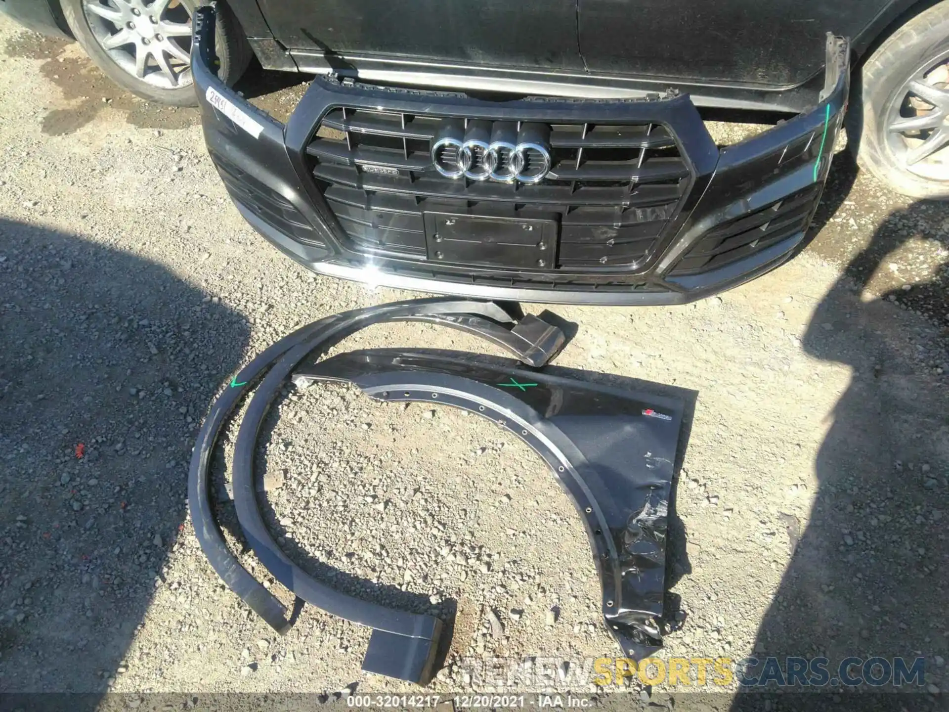 12 Фотография поврежденного автомобиля WA1ENAFY0L2104694 AUDI Q5 2020