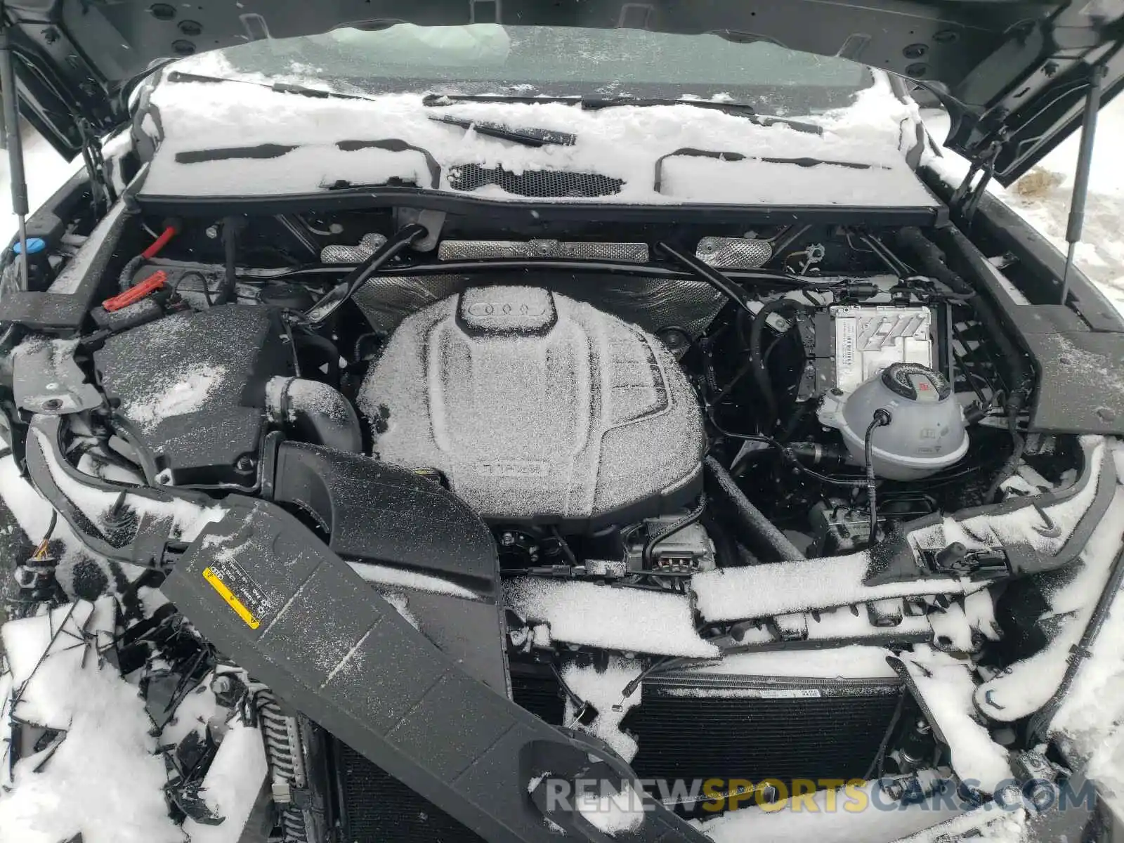 7 Photograph of a damaged car WA1ENAFY4L2111387 AUDI Q5 2020