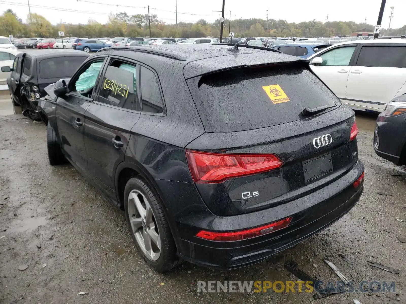 3 Photograph of a damaged car WA1ENAFY5L2122429 AUDI Q5 2020