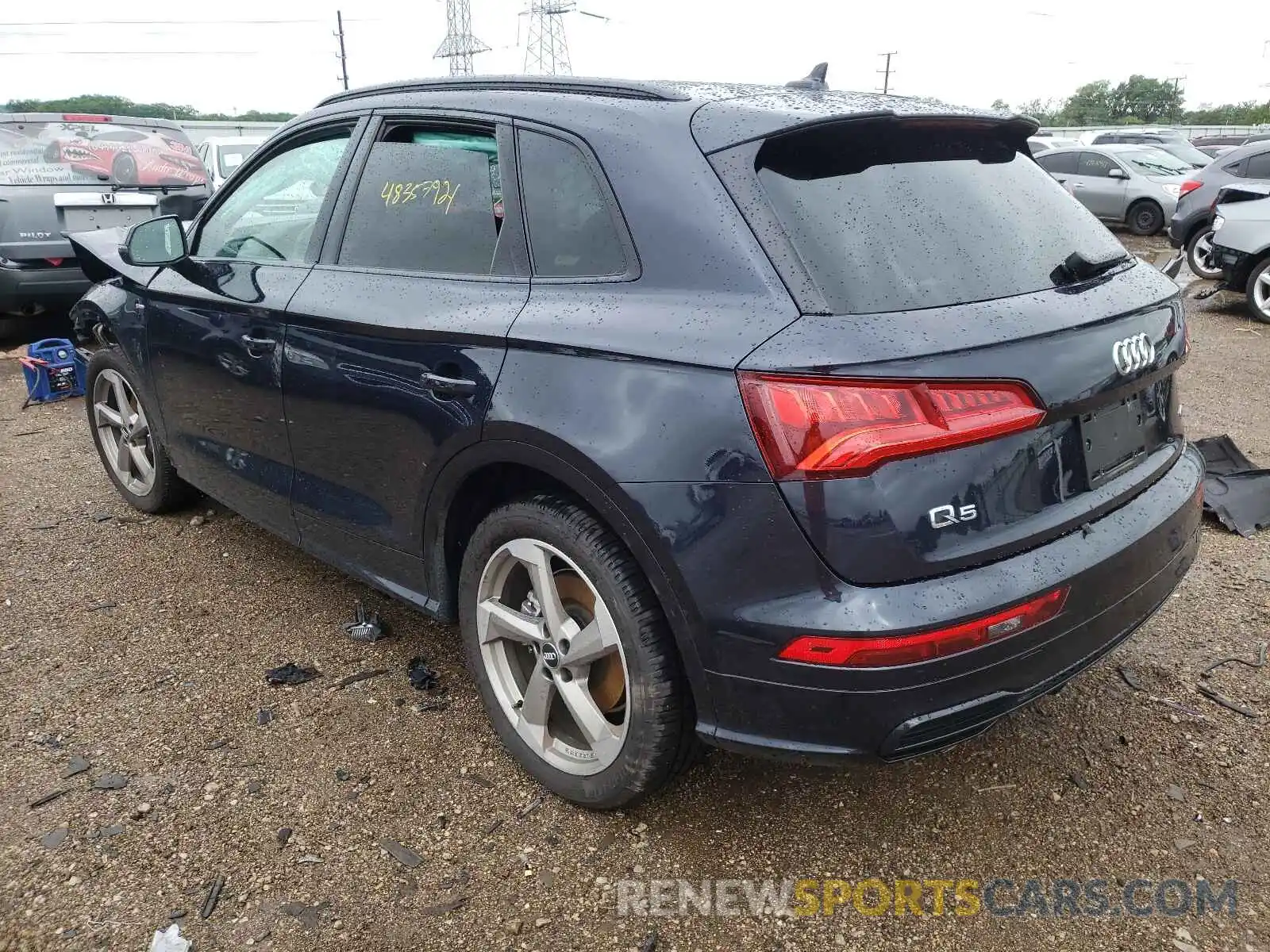 3 Фотография поврежденного автомобиля WA1ENAFYXL2101608 AUDI Q5 2020