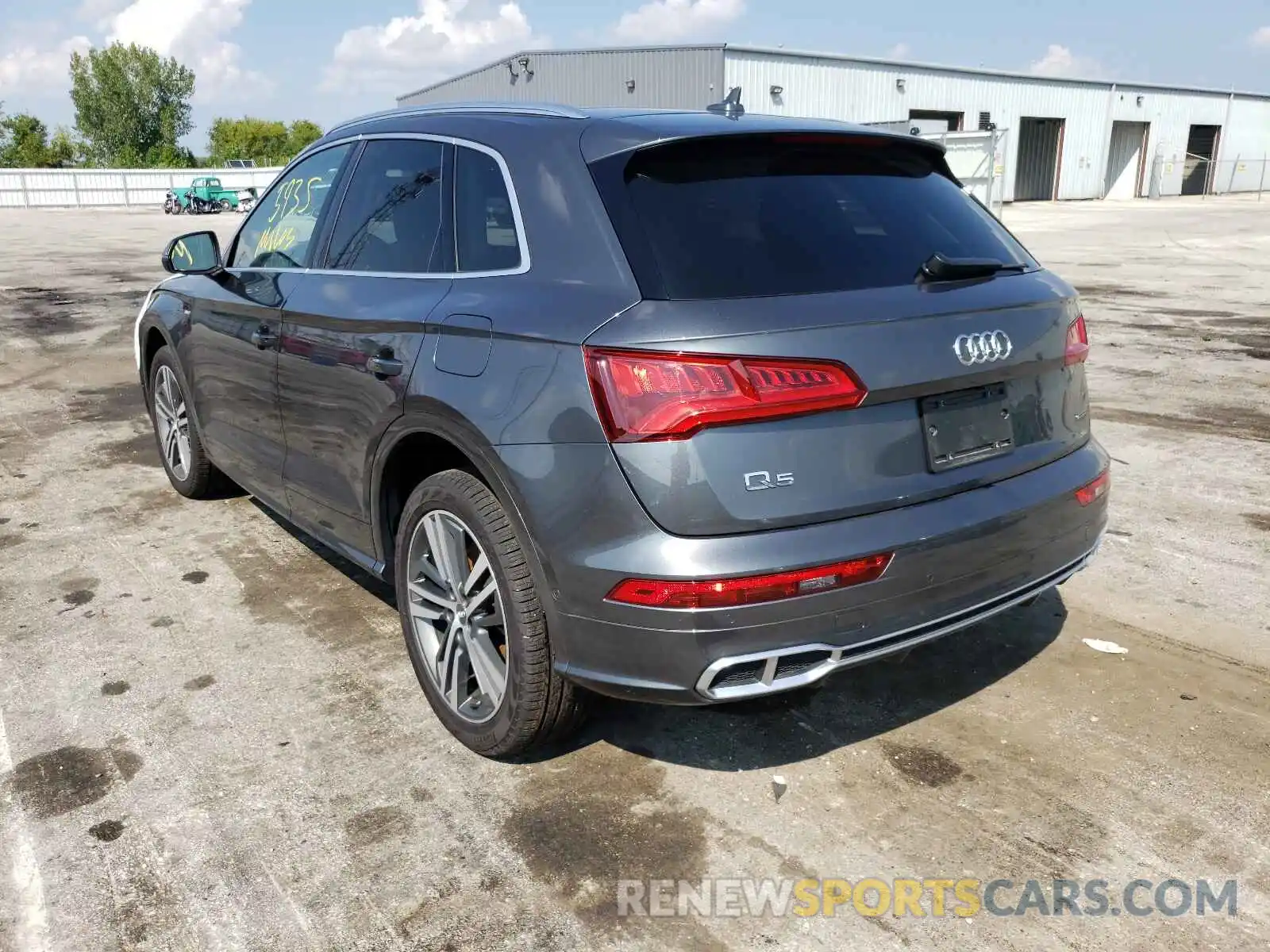 3 Фотография поврежденного автомобиля WA1F2AFY0L2089384 AUDI Q5 2020