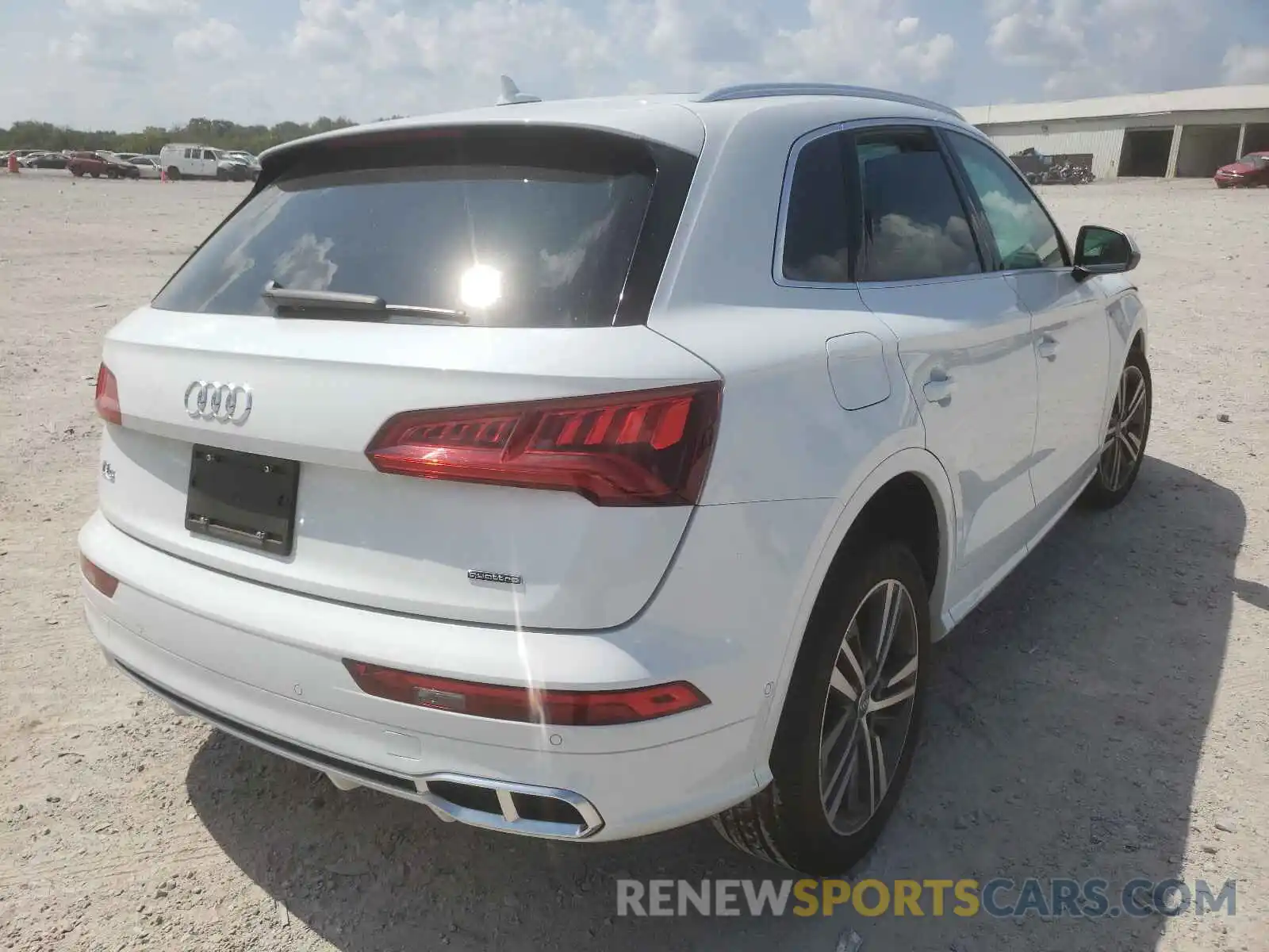 4 Photograph of a damaged car WA1F2AFY2L2045709 AUDI Q5 2020