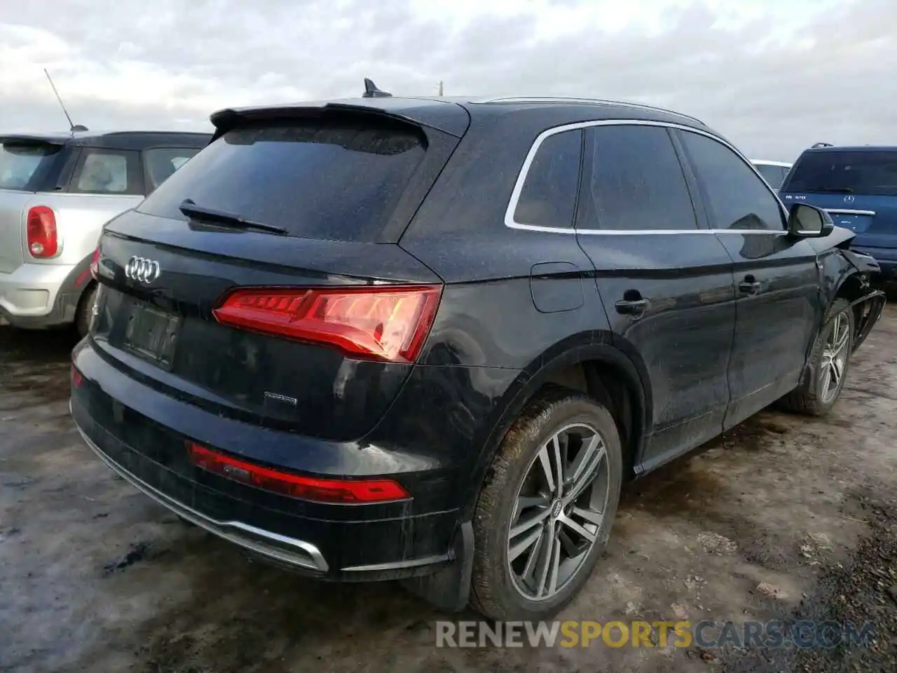 4 Фотография поврежденного автомобиля WA1FNAFY0L2053301 AUDI Q5 2020