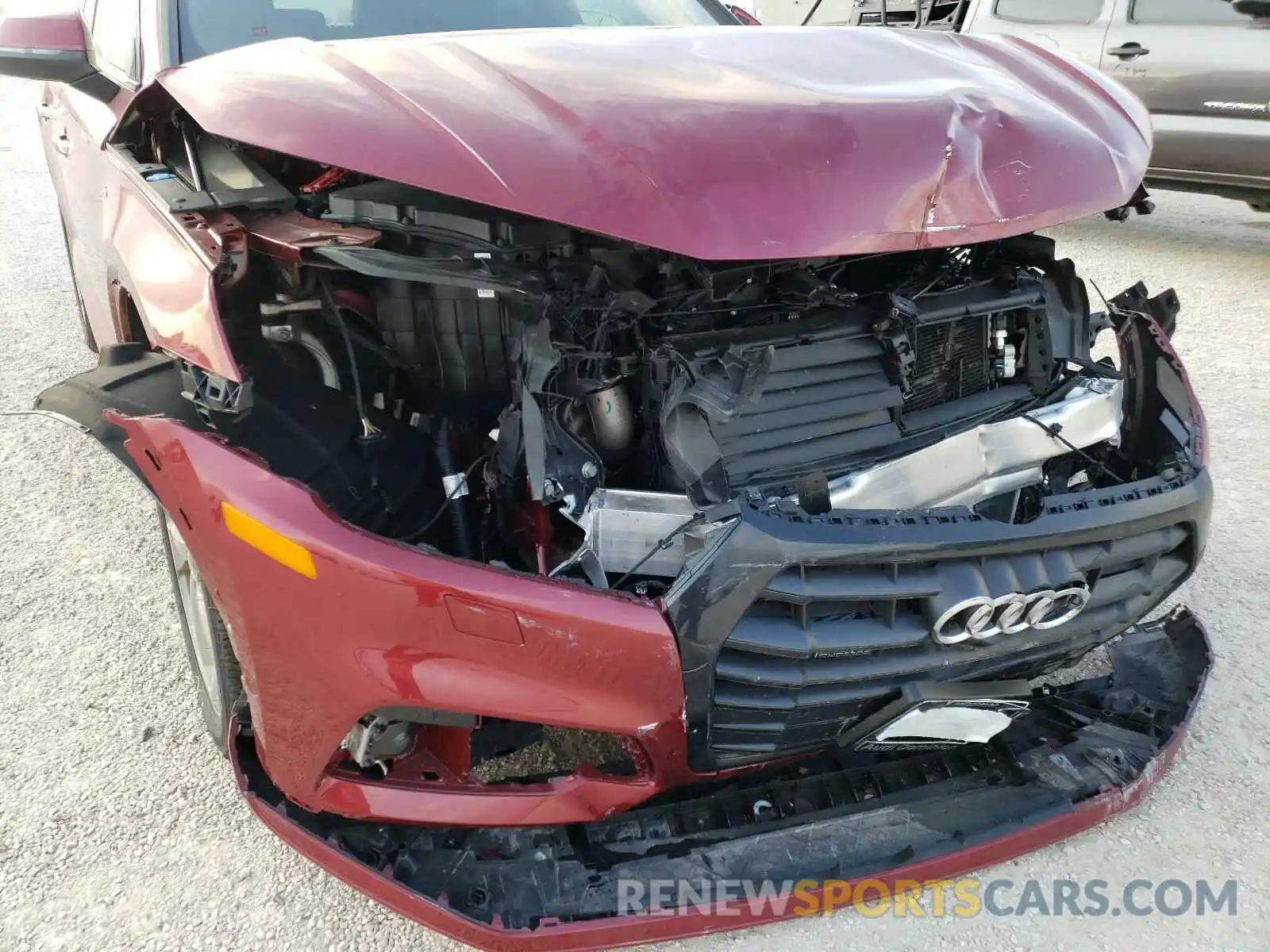 9 Photograph of a damaged car WA1FNAFY0L2101220 AUDI Q5 2020