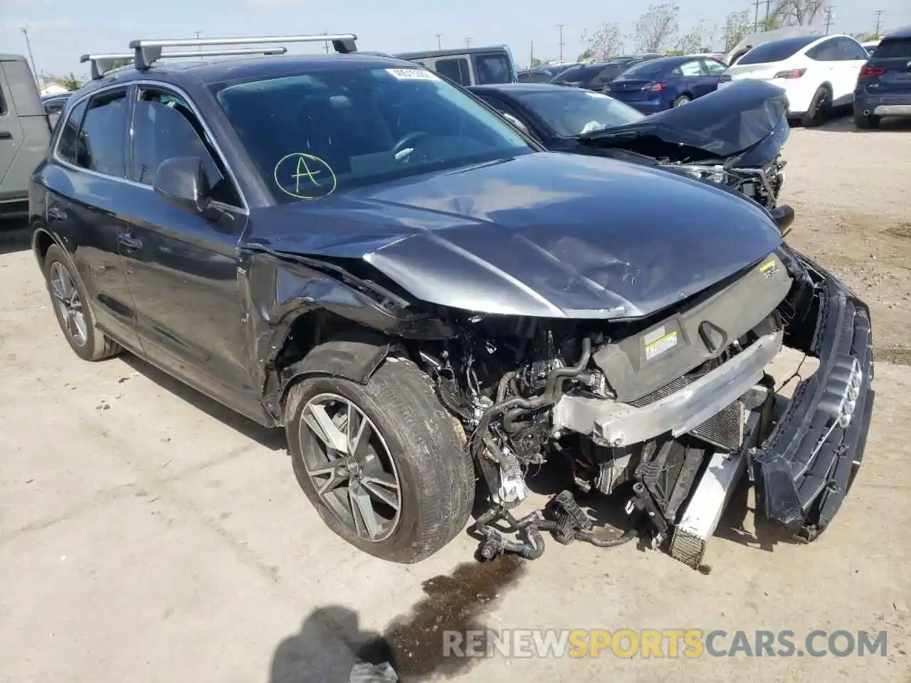 1 Photograph of a damaged car WA1G2AFY0L2074016 AUDI Q5 2020