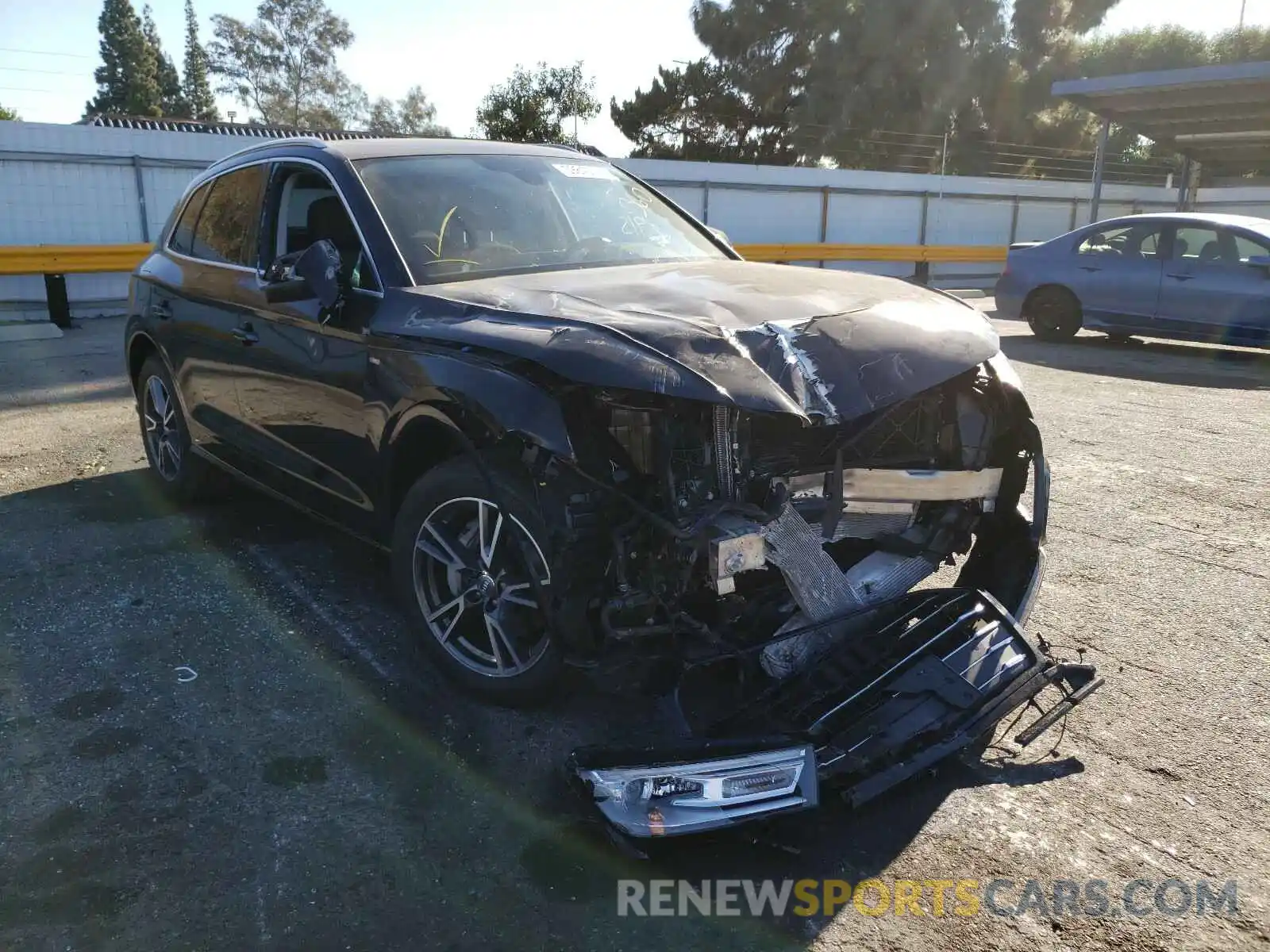 1 Photograph of a damaged car WA1G2AFY7L2064857 AUDI Q5 2020