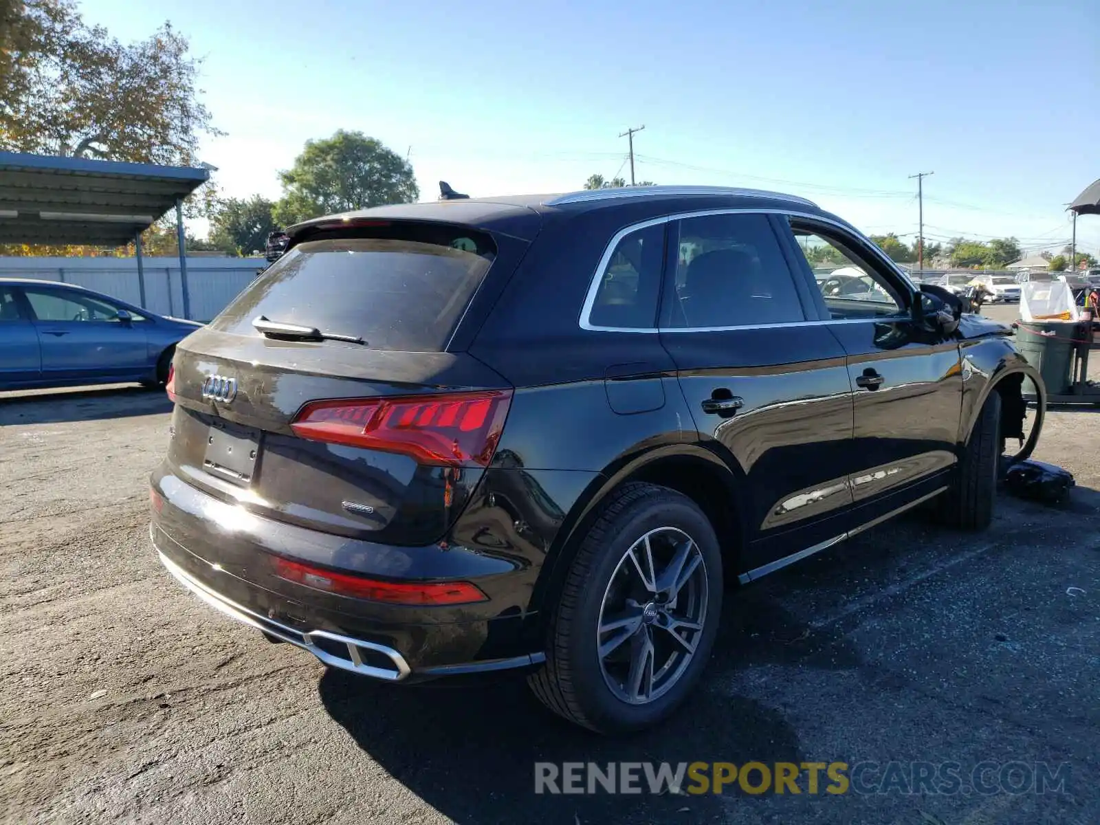 4 Photograph of a damaged car WA1G2AFY7L2064857 AUDI Q5 2020