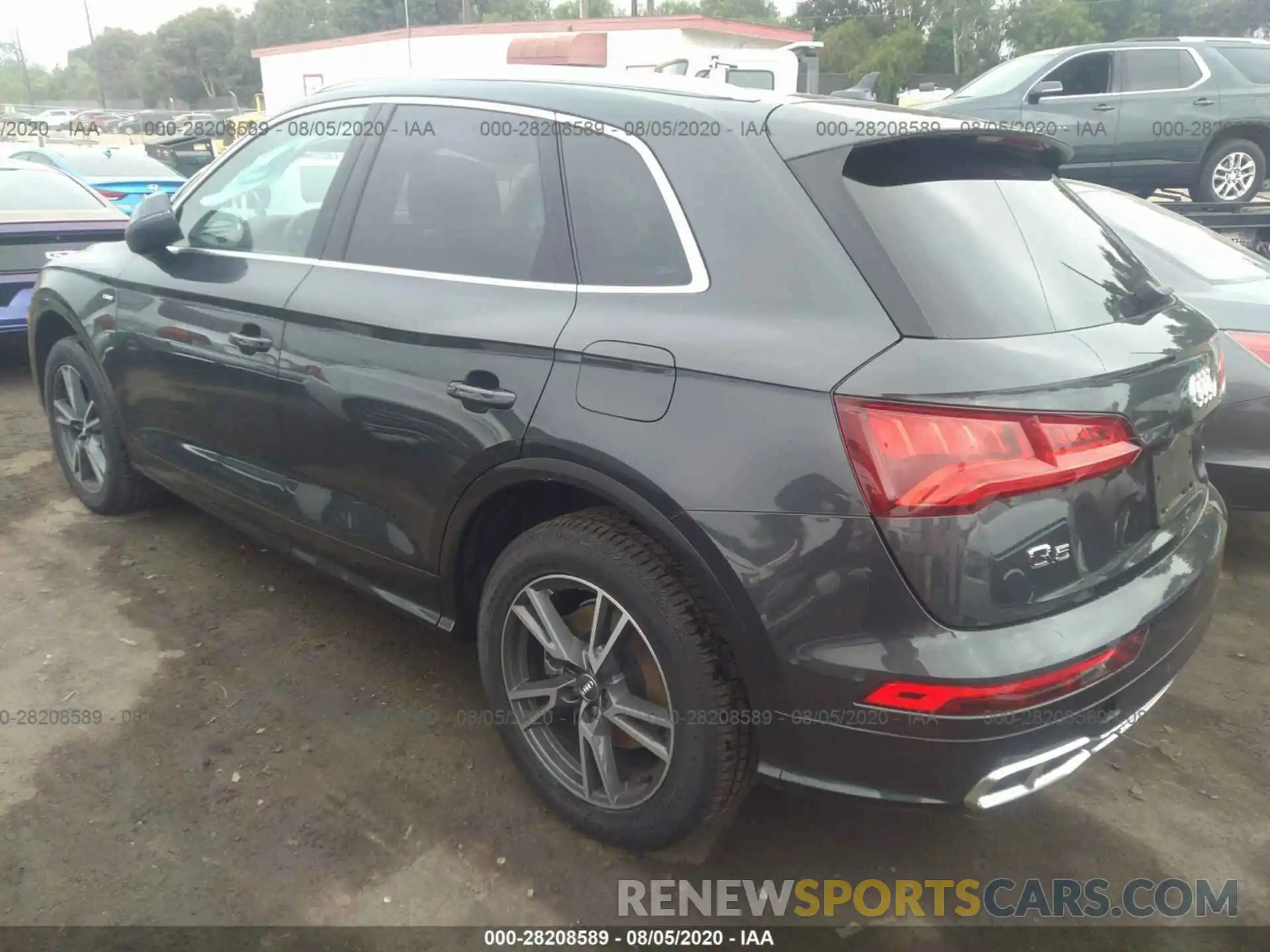 3 Фотография поврежденного автомобиля WA1G2AFY8L2049400 AUDI Q5 2020