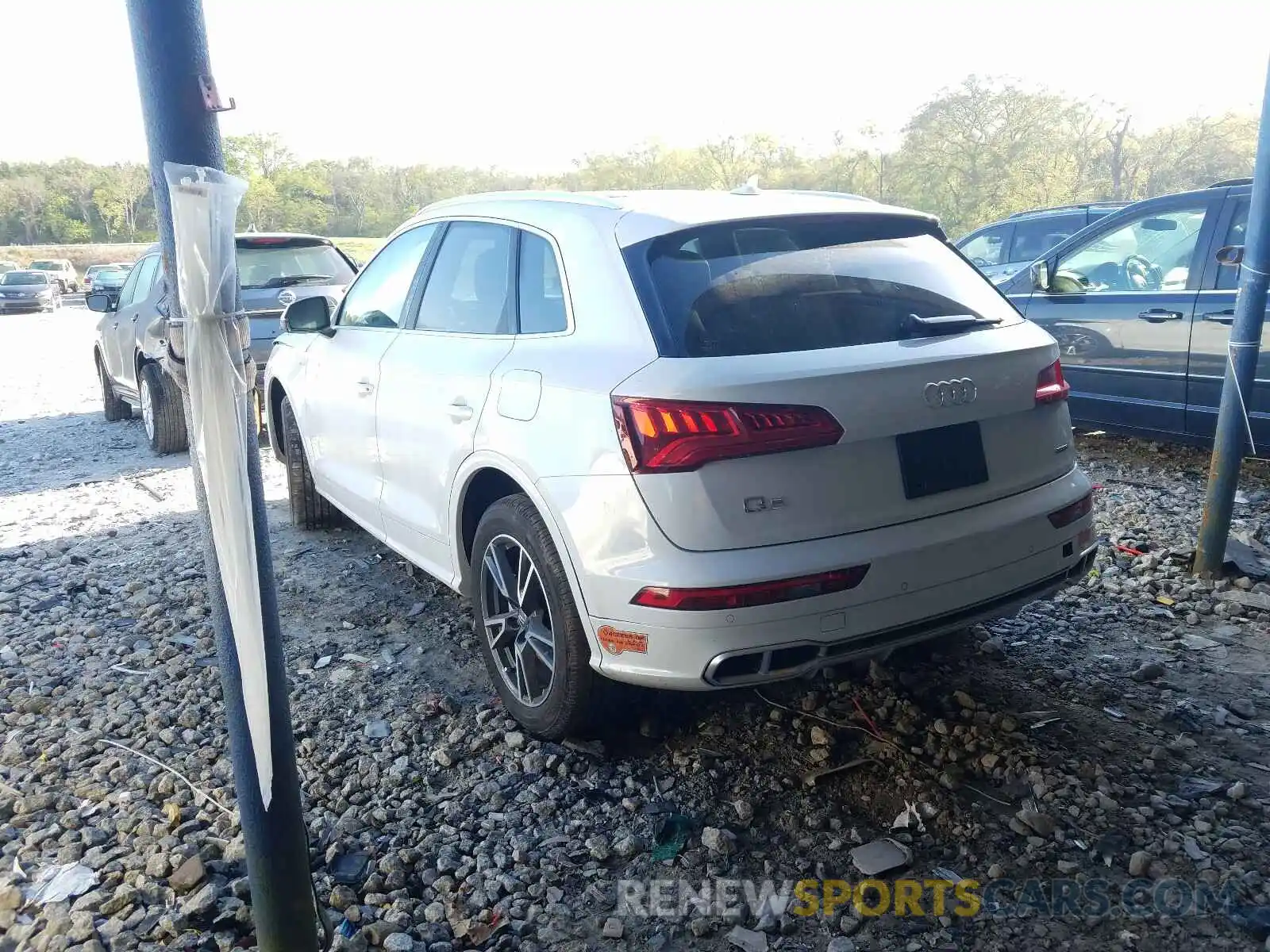 3 Photograph of a damaged car WA1G2AFY9L2050409 AUDI Q5 2020