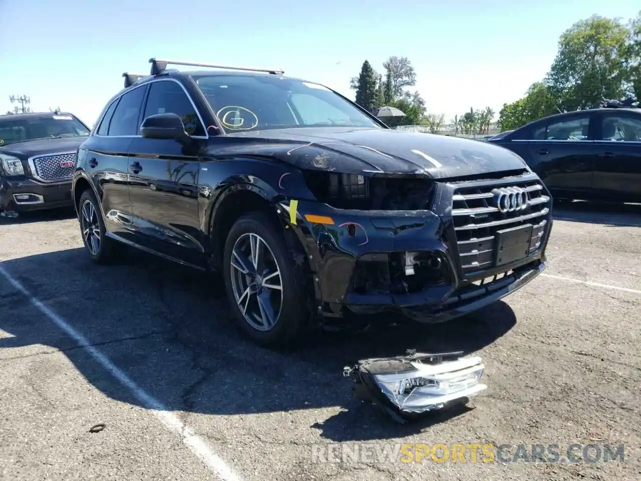 1 Photograph of a damaged car WA1G2AFYXL2077599 AUDI Q5 2020