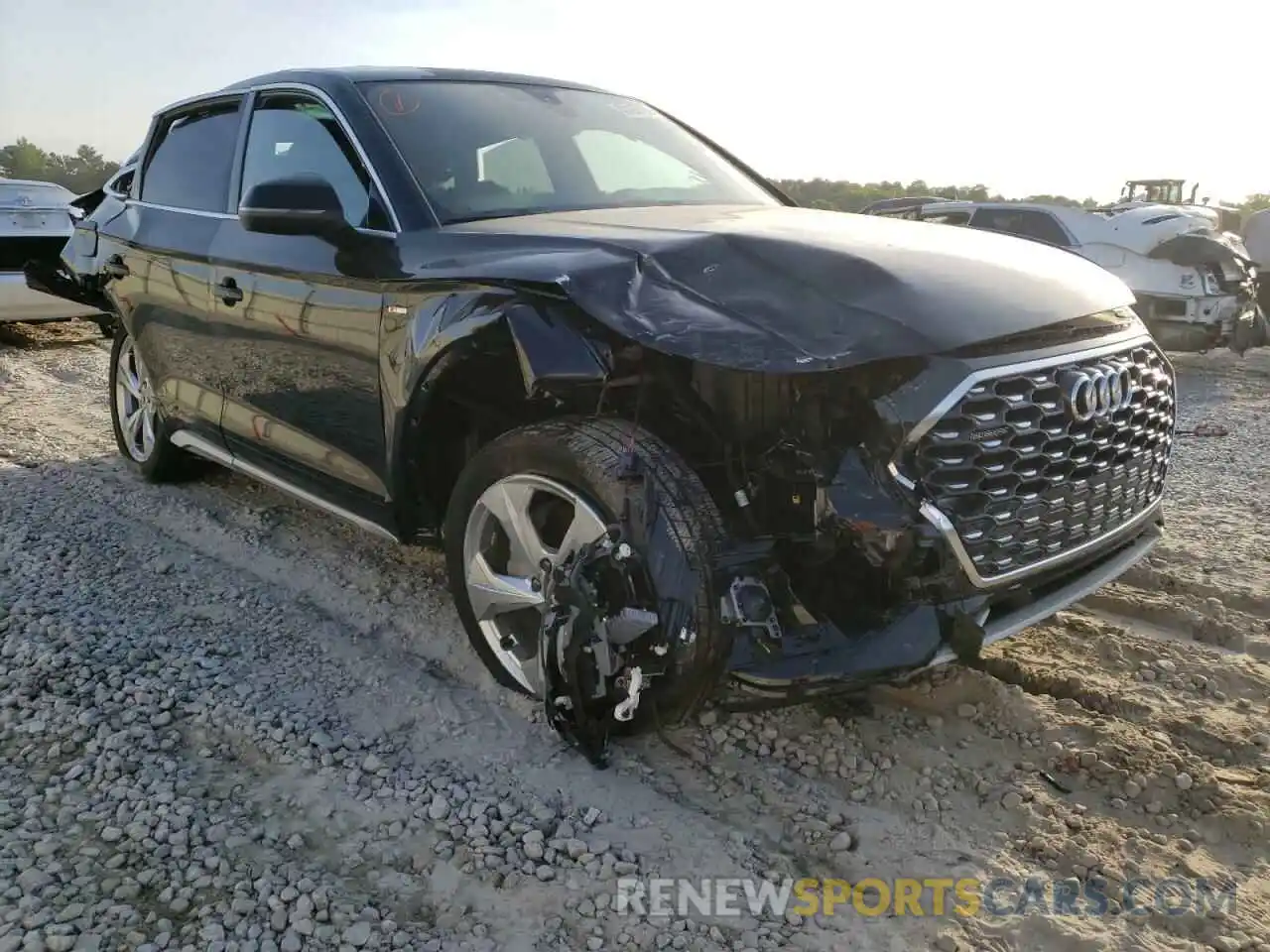 1 Photograph of a damaged car WA15AAFY1M2076854 AUDI Q5 2021