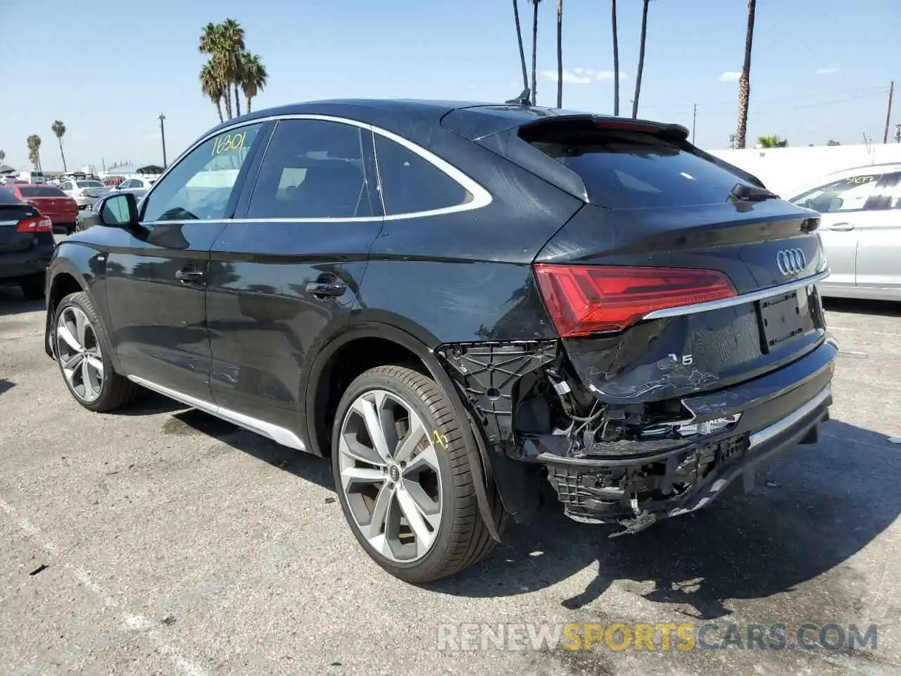 3 Photograph of a damaged car WA15AAFY6M2074761 AUDI Q5 2021