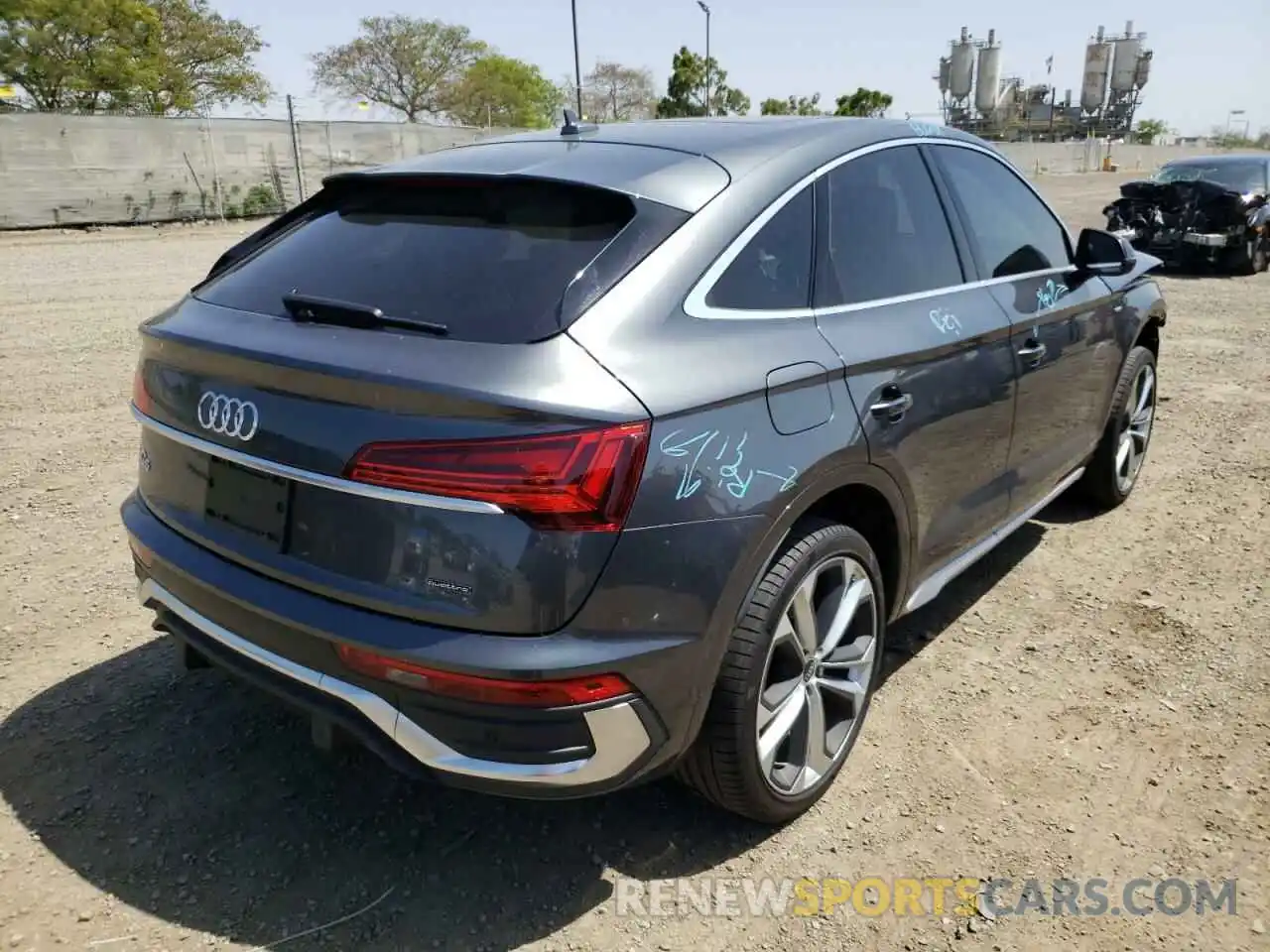 4 Фотография поврежденного автомобиля WA15AAFY8M2072980 AUDI Q5 2021