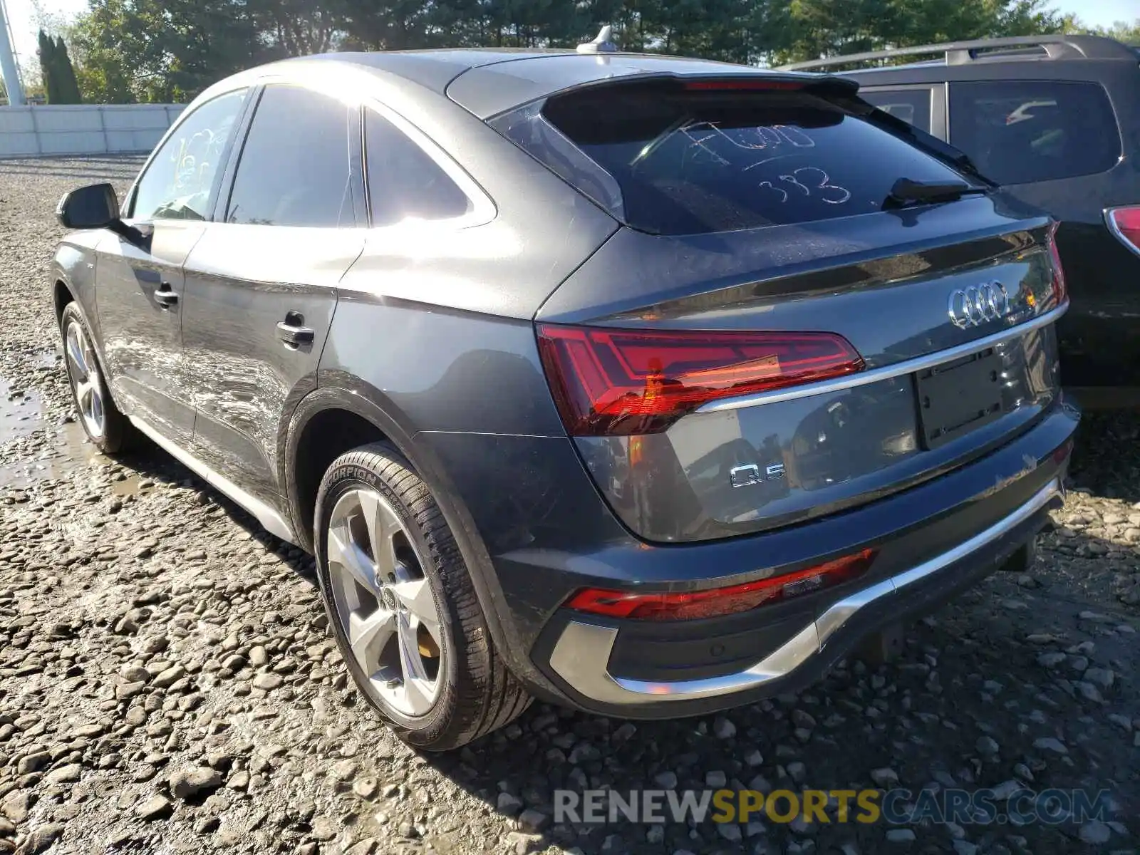 3 Фотография поврежденного автомобиля WA15AAFYXM2091238 AUDI Q5 2021