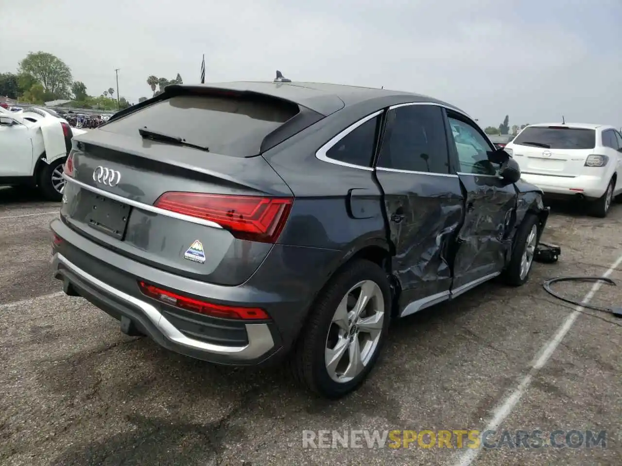 4 Фотография поврежденного автомобиля WA15AAFYXM2126702 AUDI Q5 2021