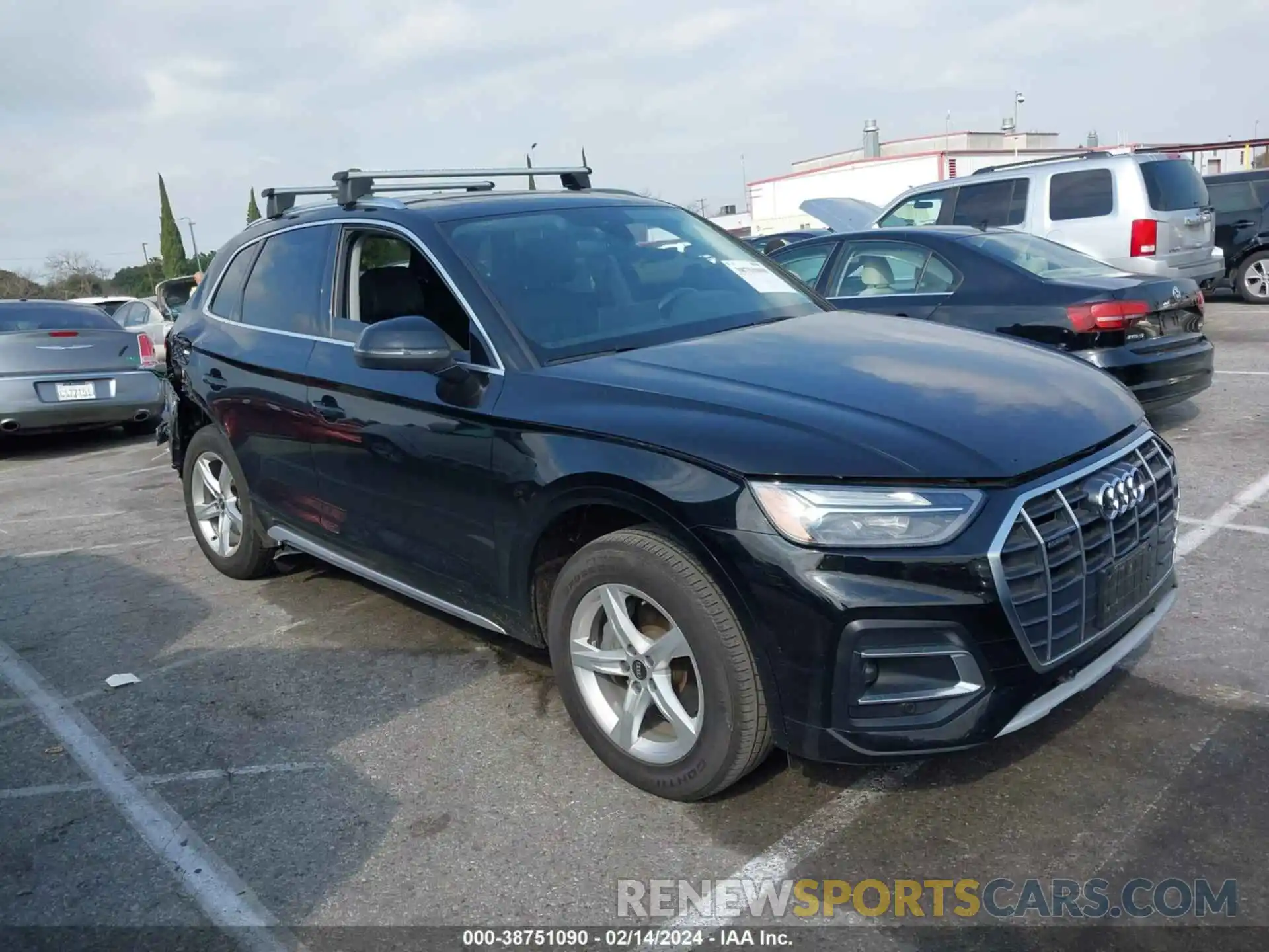 1 Фотография поврежденного автомобиля WA1AAAFY0M2127713 AUDI Q5 2021