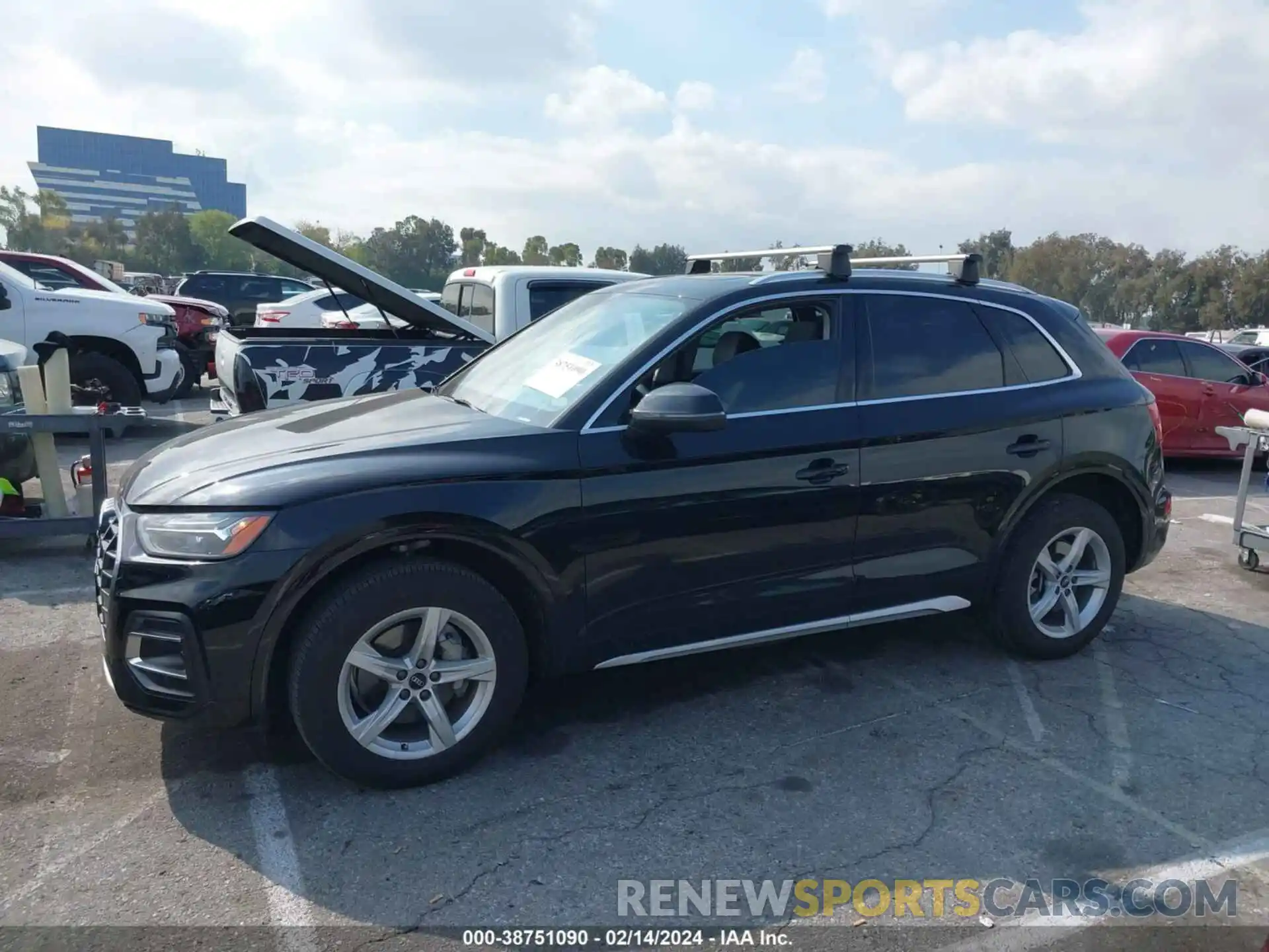 14 Фотография поврежденного автомобиля WA1AAAFY0M2127713 AUDI Q5 2021